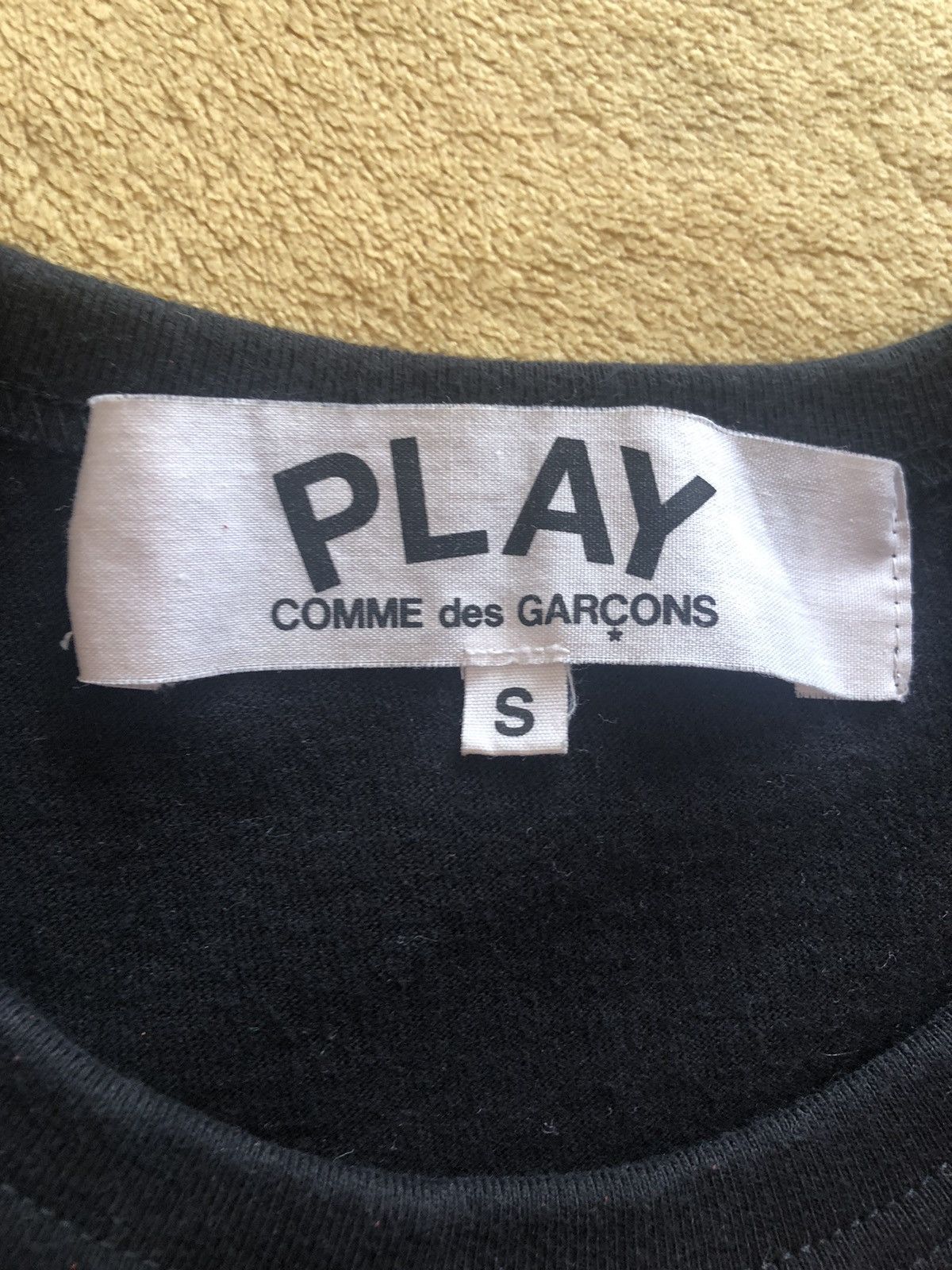 Comme des Garcons COMME DES GARCONS PLAY VINTAGE HEART TEE SHIRT Size US S / EU 44-46 / 1 - 3 Thumbnail