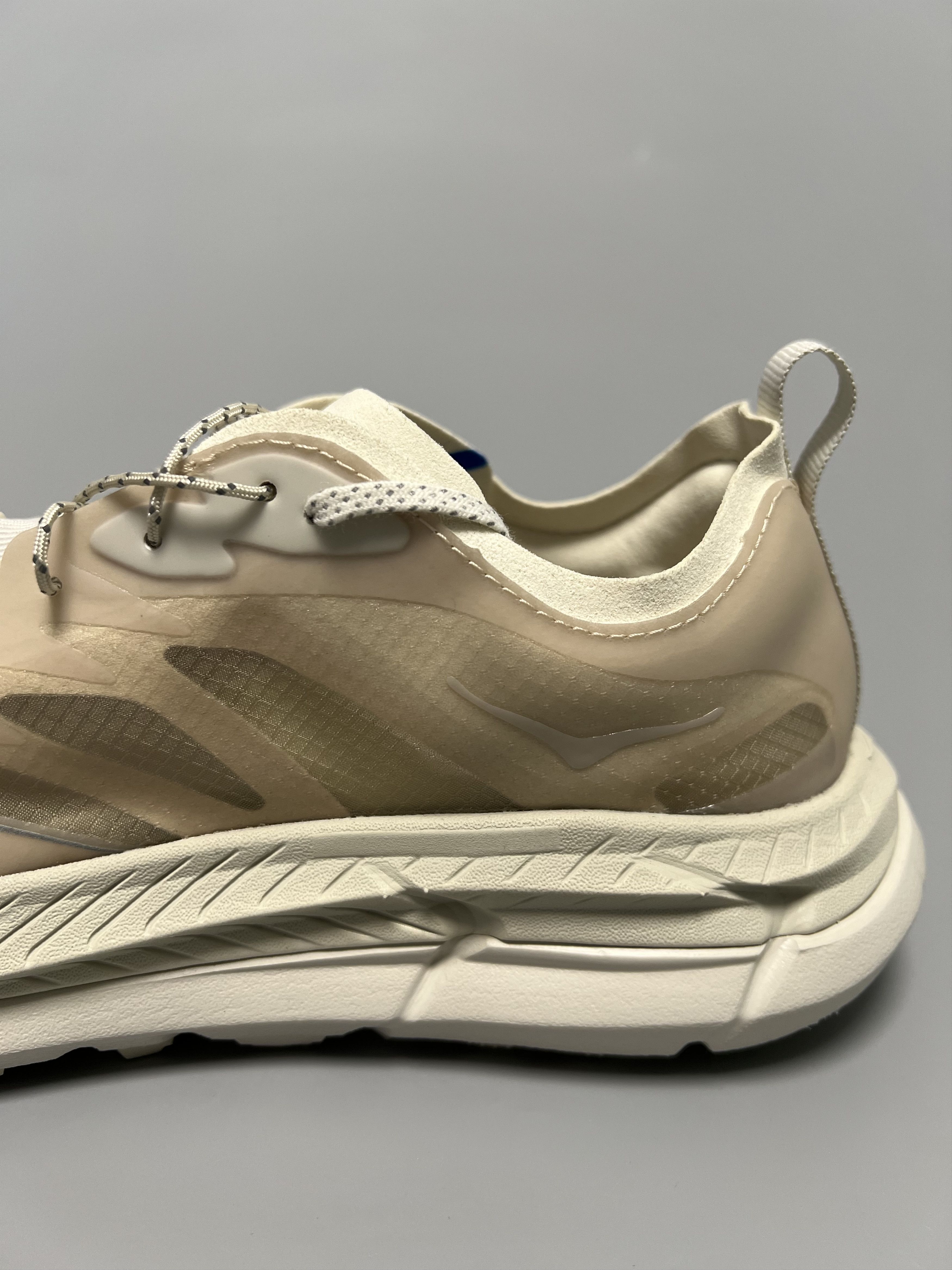 Hoka × Satisfy Hoka x Satisfy Mafate Speed 4 Lite Bone Trail Running Shoes Size US 7 / IT 37 - 11 Thumbnail