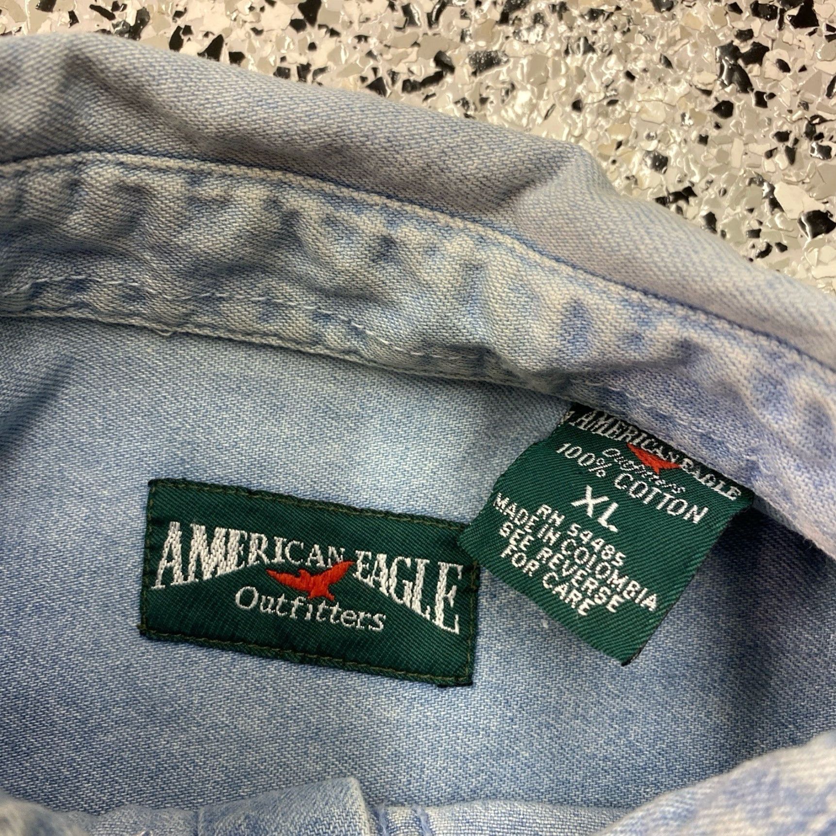 American Eagle Outfitters VINTAGE AMERICAN EAGLE OUTFITTERS Button-Up Long-Sleeve Denim Shirt XL Blue Men Regular Collared Pocketed Western Classic Size US XL / EU 56 / 4 - 3 Thumbnail