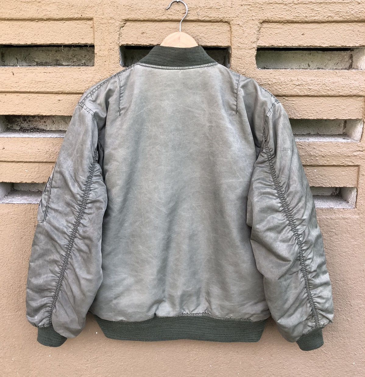 Vintage VTG Sun Faded Flyer’s Man Intermediate Ma-1 Bomber Jacket Size US M / EU 48-50 / 2 - 3 Thumbnail