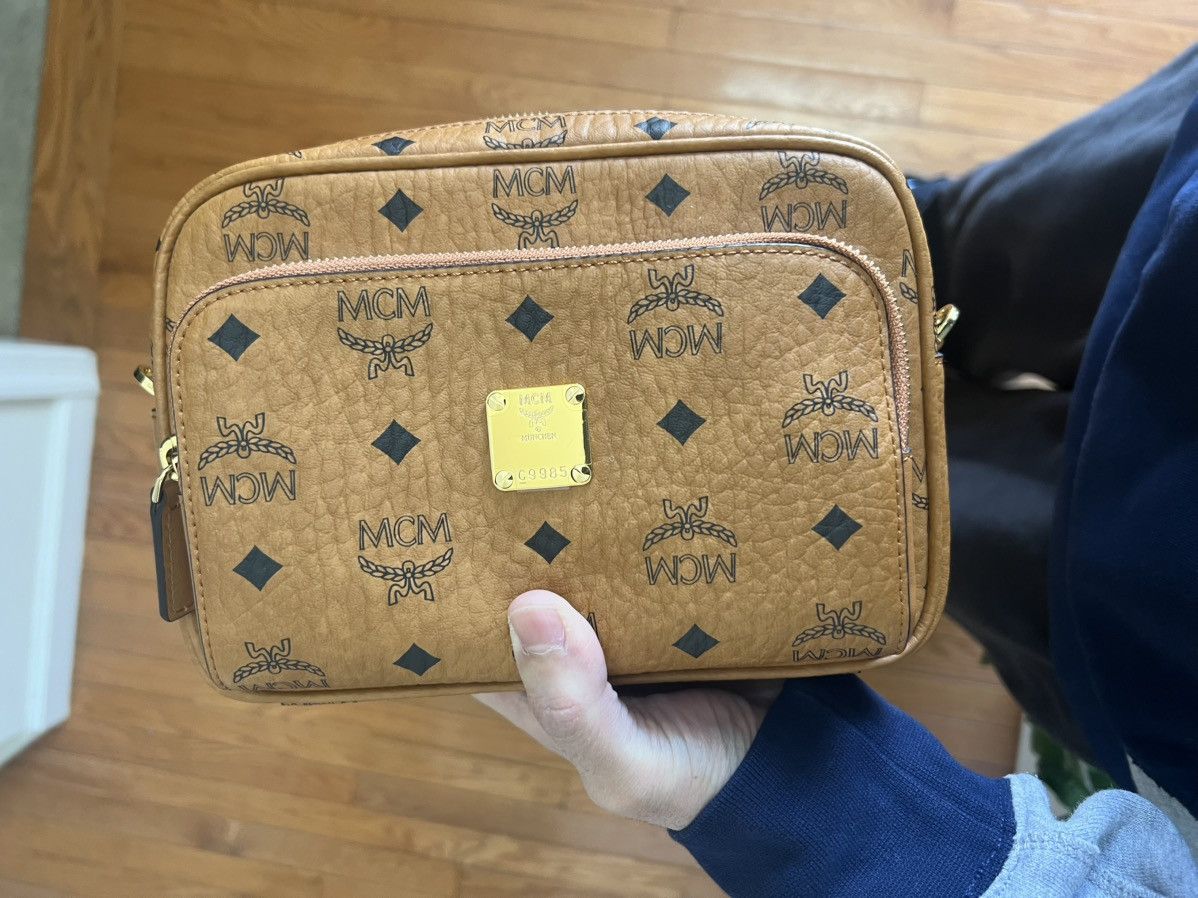 MCM MCM Aren Crossbody In Visetos MMR AAKC02 CO001 Size ONE SIZE - 1 Thumbnail