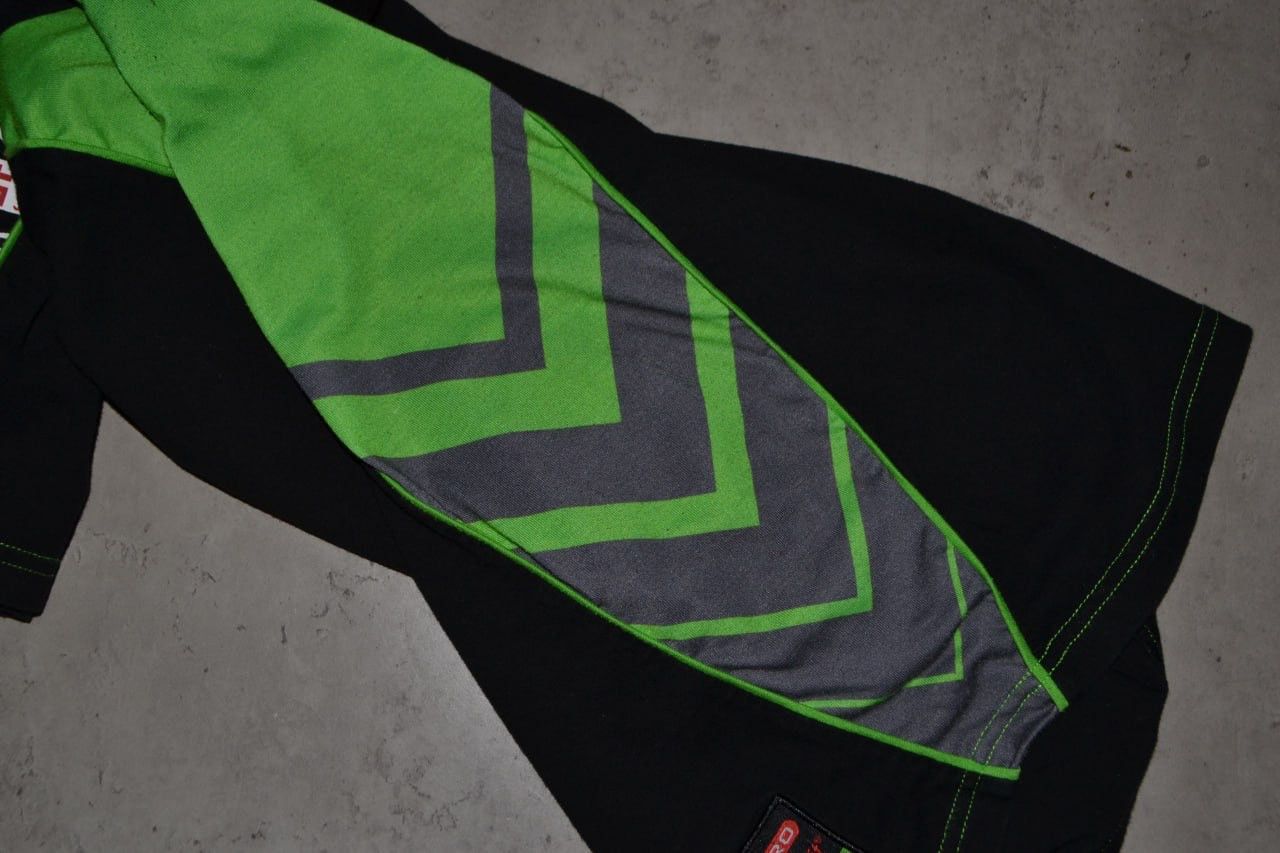 Formula 1 Official Quattro Plant Kawasaki Team Custom T-Shirt Size XXL Size US XXL / EU 58 / 5 - 12 Thumbnail