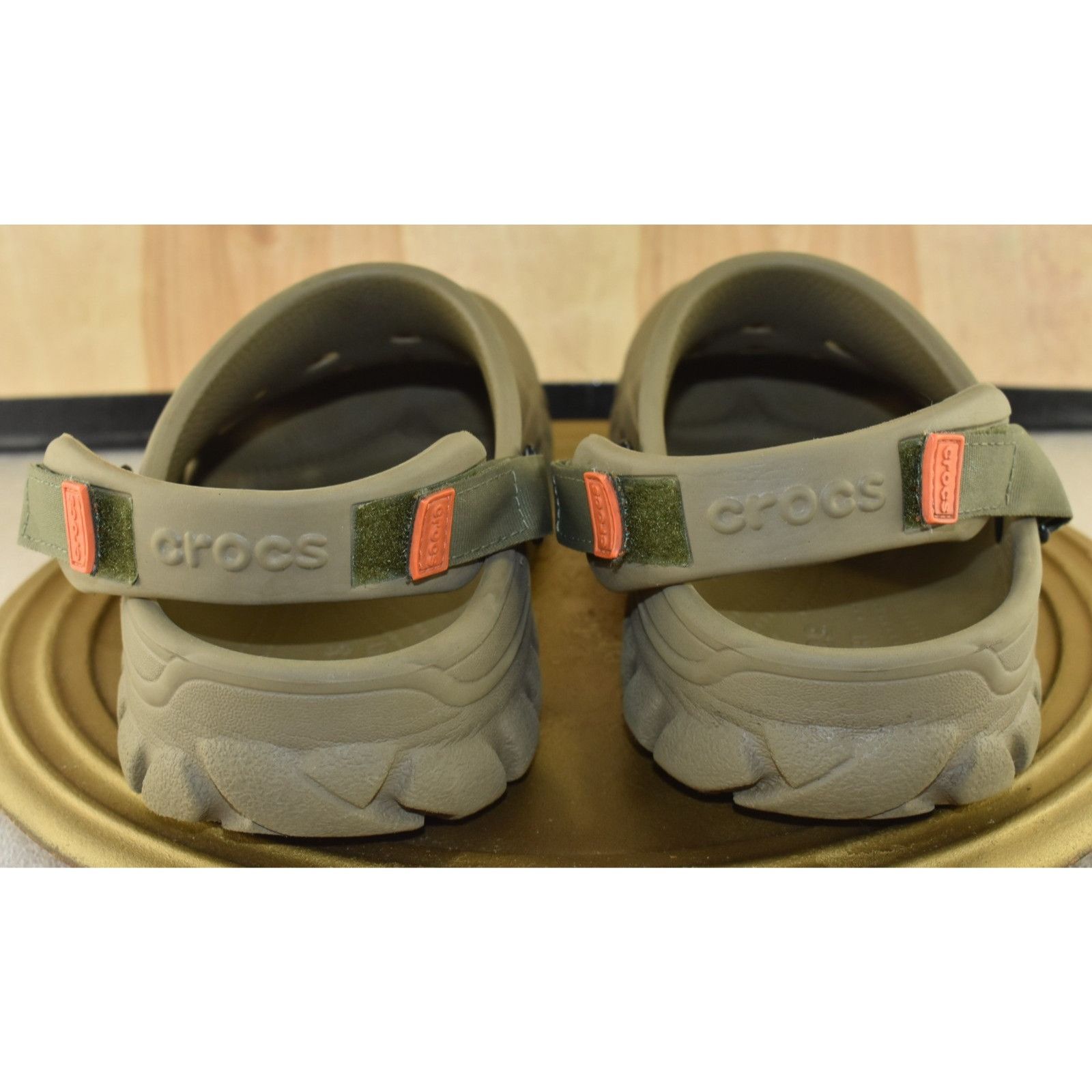 Crocs Crocs Offroad Men Clogs Size 11 Brown Slip-On Round Toe Ligh Size US 11 / EU 44 - 5 Thumbnail