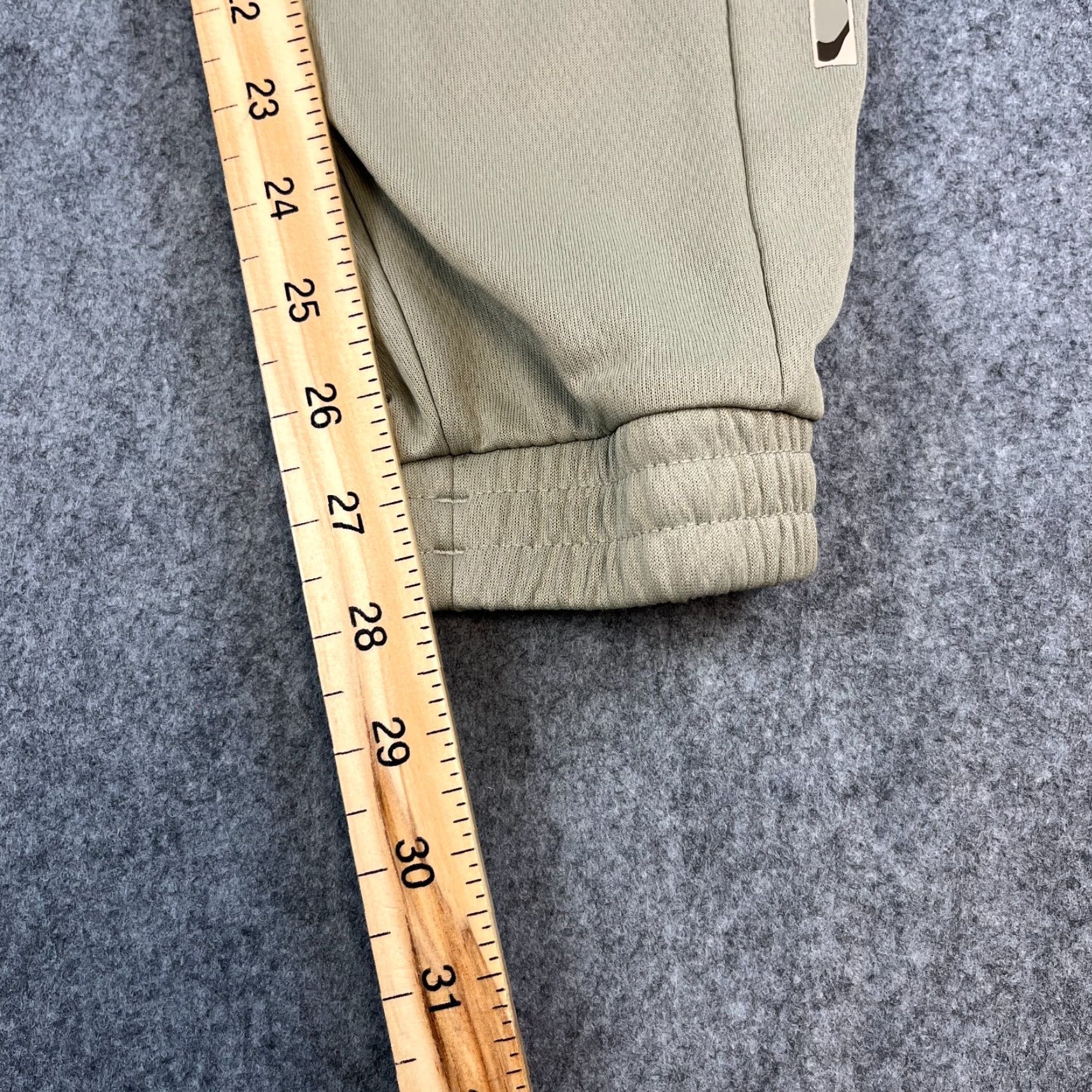 Adidas Adidas Mens Track Pants Sweat Joggers S Green Camouflage Print Trousers Regular Fit Pockets Waist 28in Size US 29 - 4 Thumbnail