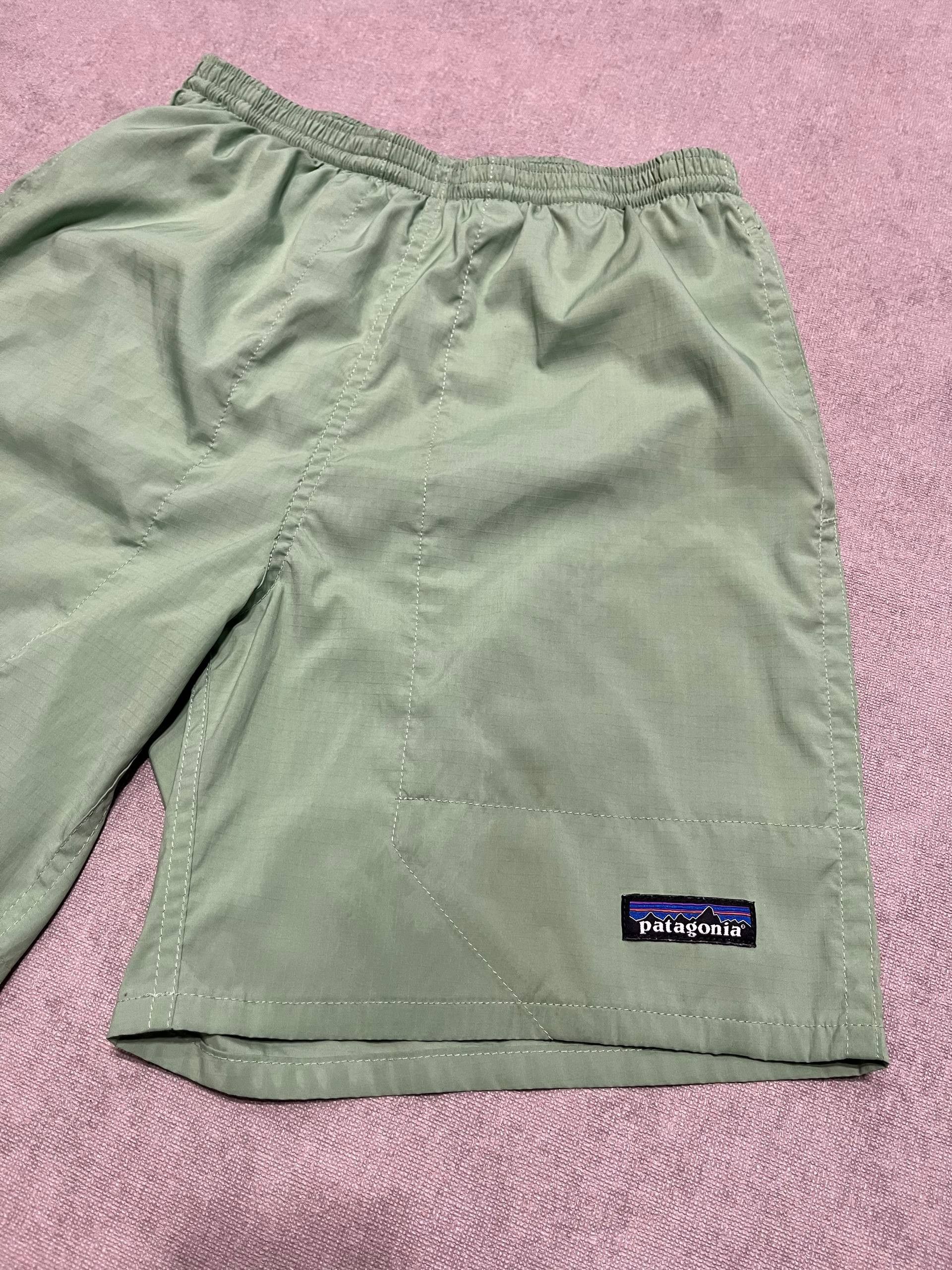 Patagonia Patagonia Swimwear Shorts Green Mens Logo Sz S Size US 28 / EU 44 - 3 Thumbnail