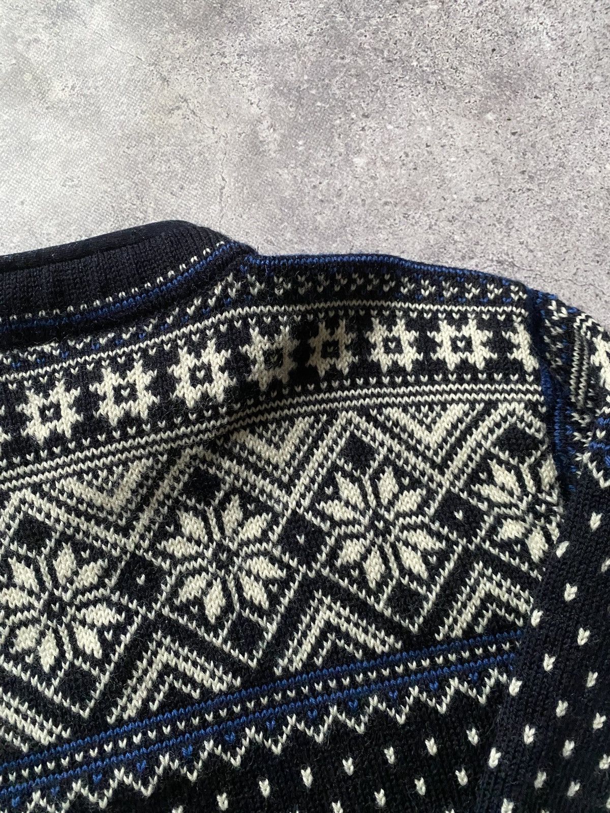 Dale Of Norway Vintage Dale Of Norway Sweater Men Size M Wool Icelandic Size US M / EU 48-50 / 2 - 17 Thumbnail