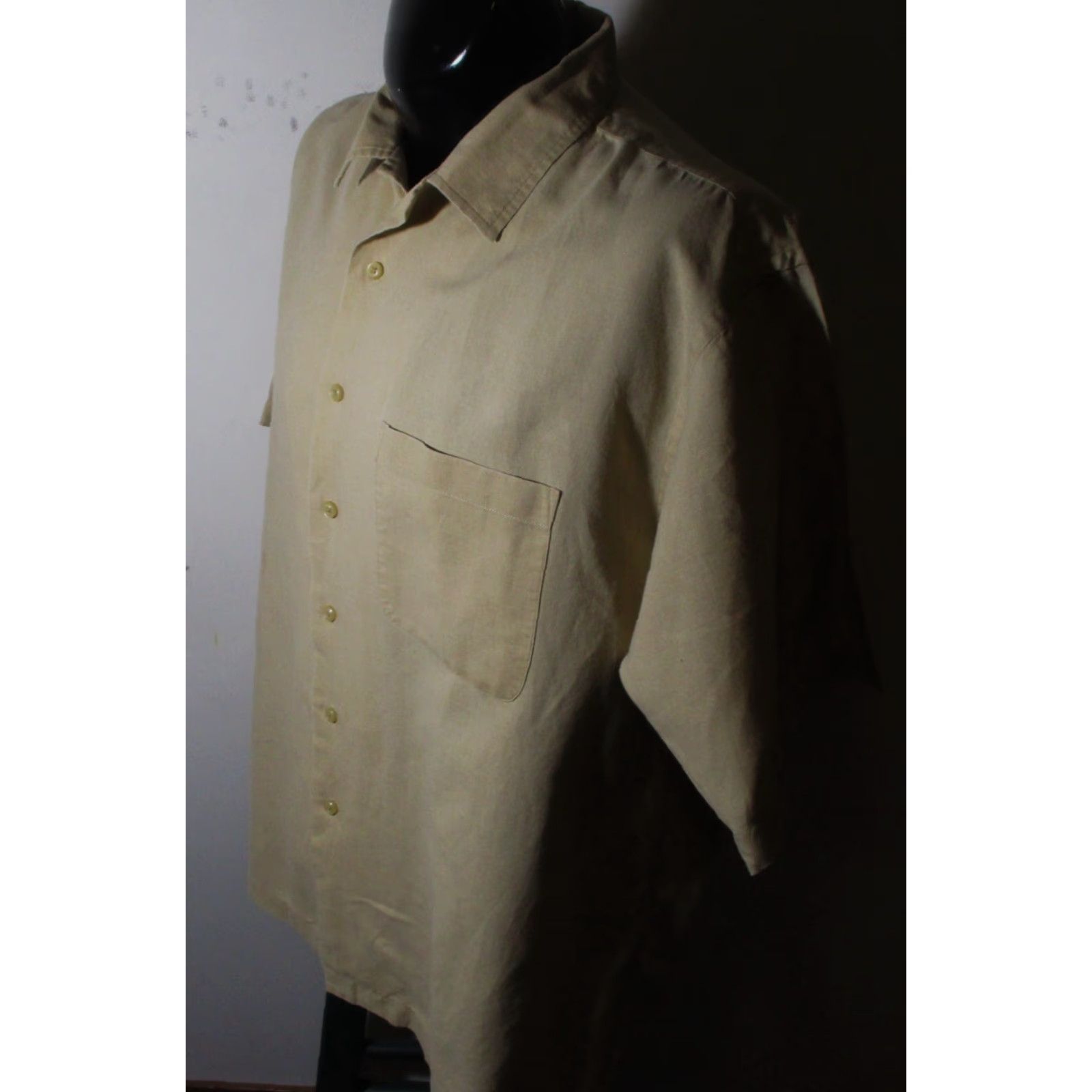 Vintage Daniel Gray Tan Short Sleeve Linen Shirt Size XL User: Daniel Gray Tan Short Sleeve Linen Shirt Size XL Size US XL / EU 56 / 4 - 4 Thumbnail