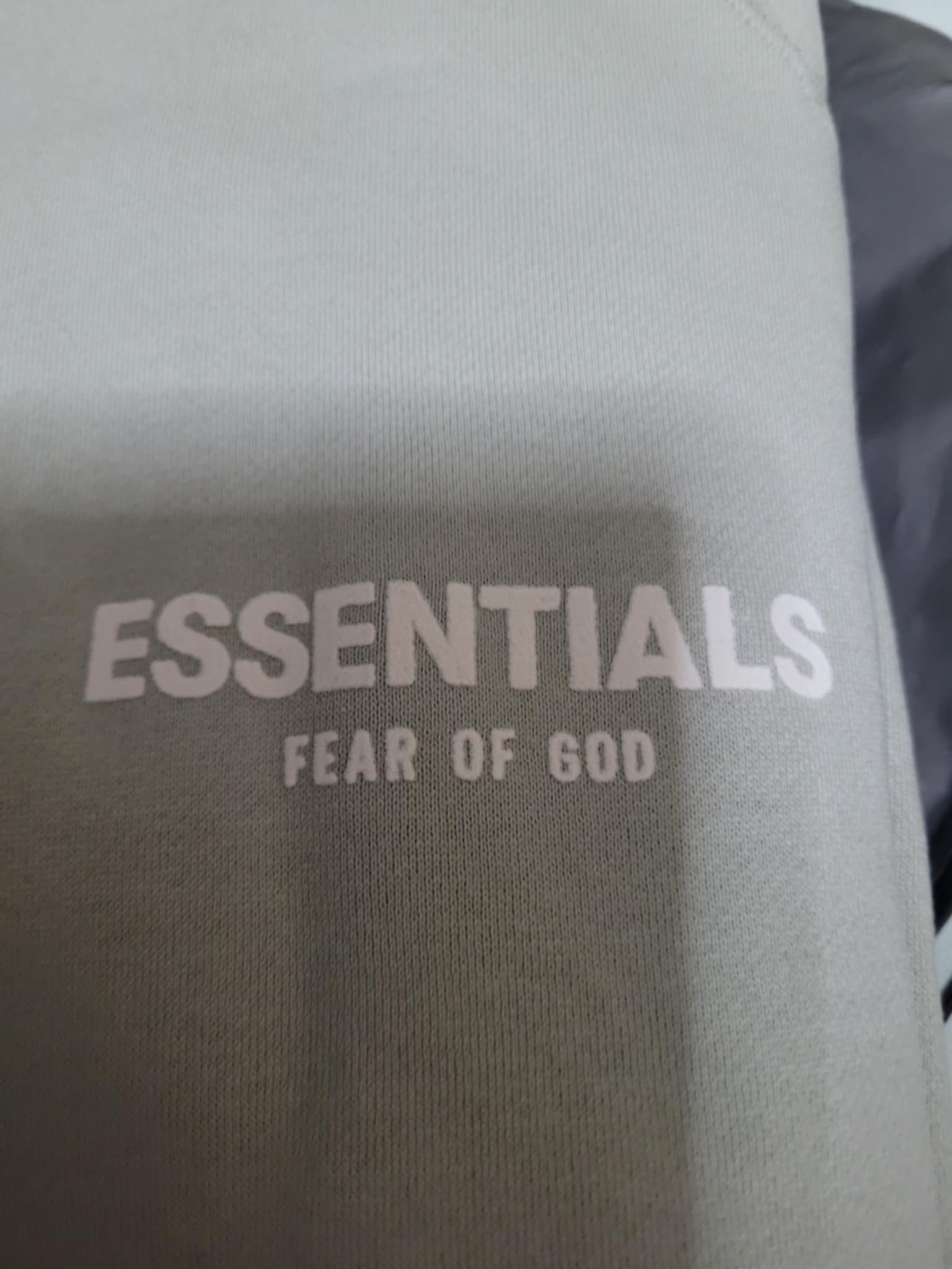 Fear of God sz L Fear of God Essentials Hoodie Seafoam Size US L / EU 52-54 / 3 - 11 Thumbnail