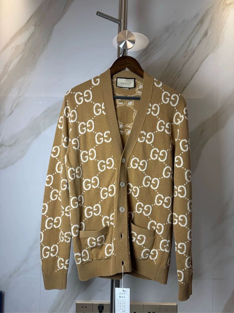 Gucci Gucci Brown full-print cardigan sweater 2501-Nextarrow Size US S / EU 44-46 / 1 - 1 Thumbnail