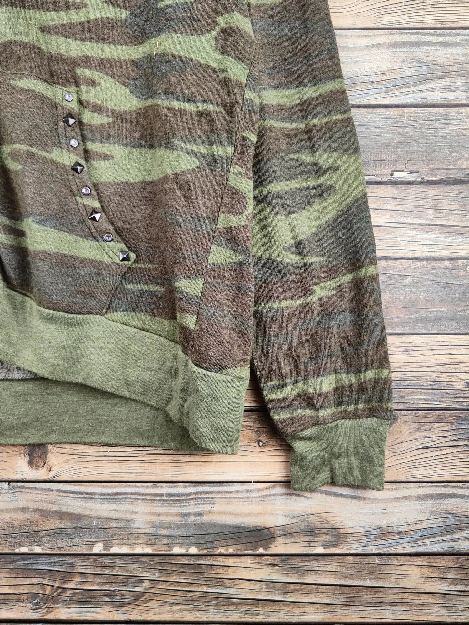 Skull Jeans by an Alchemist DL Camo Skull Arny Green Hoodie Sweaters #46-855 Size US XL / EU 56 / 4 - 9 Thumbnail