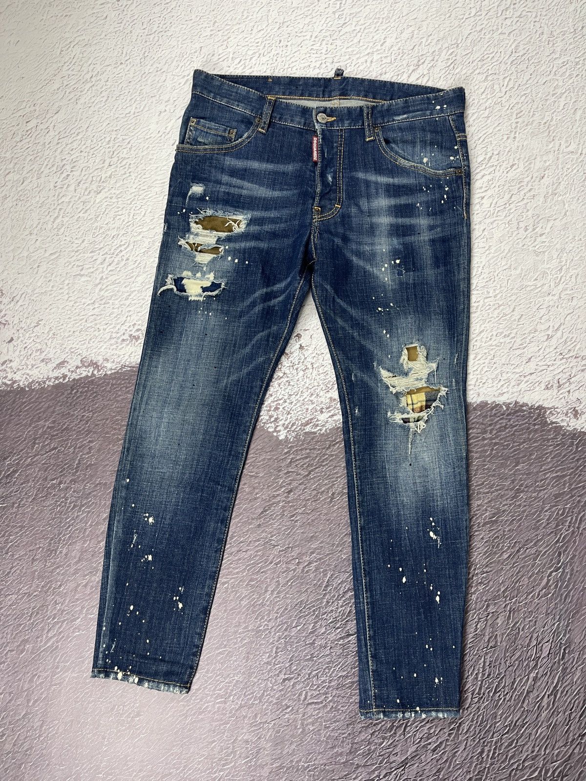 Dsquared2 DSQUARED2 cropped JEANS - SKATER JEAN distressed painted Size US 32 / EU 48 - 1 Thumbnail