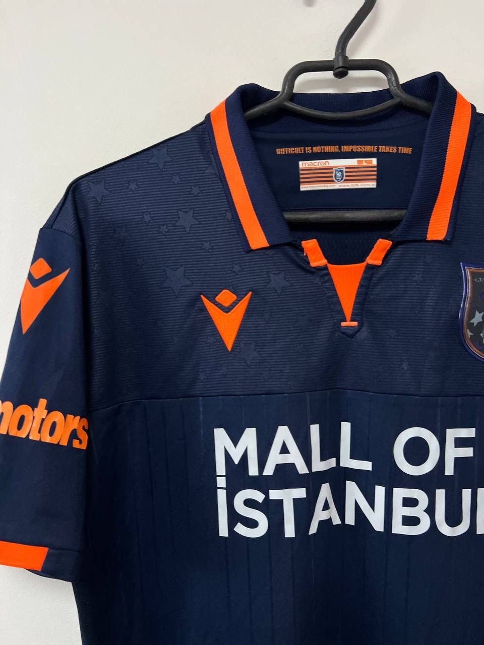 Other Istanbul Basaksehir #17 Kahveci Jersey Football Shirt sz L Size US L / EU 52-54 / 3 - 5 Thumbnail