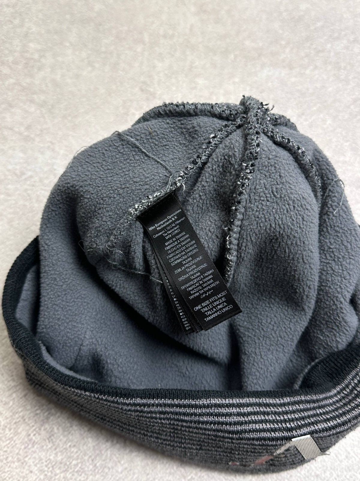 Nike Vintage Nike Swoosh Beanie Hat Rare Os Size ONE SIZE - 5 Thumbnail