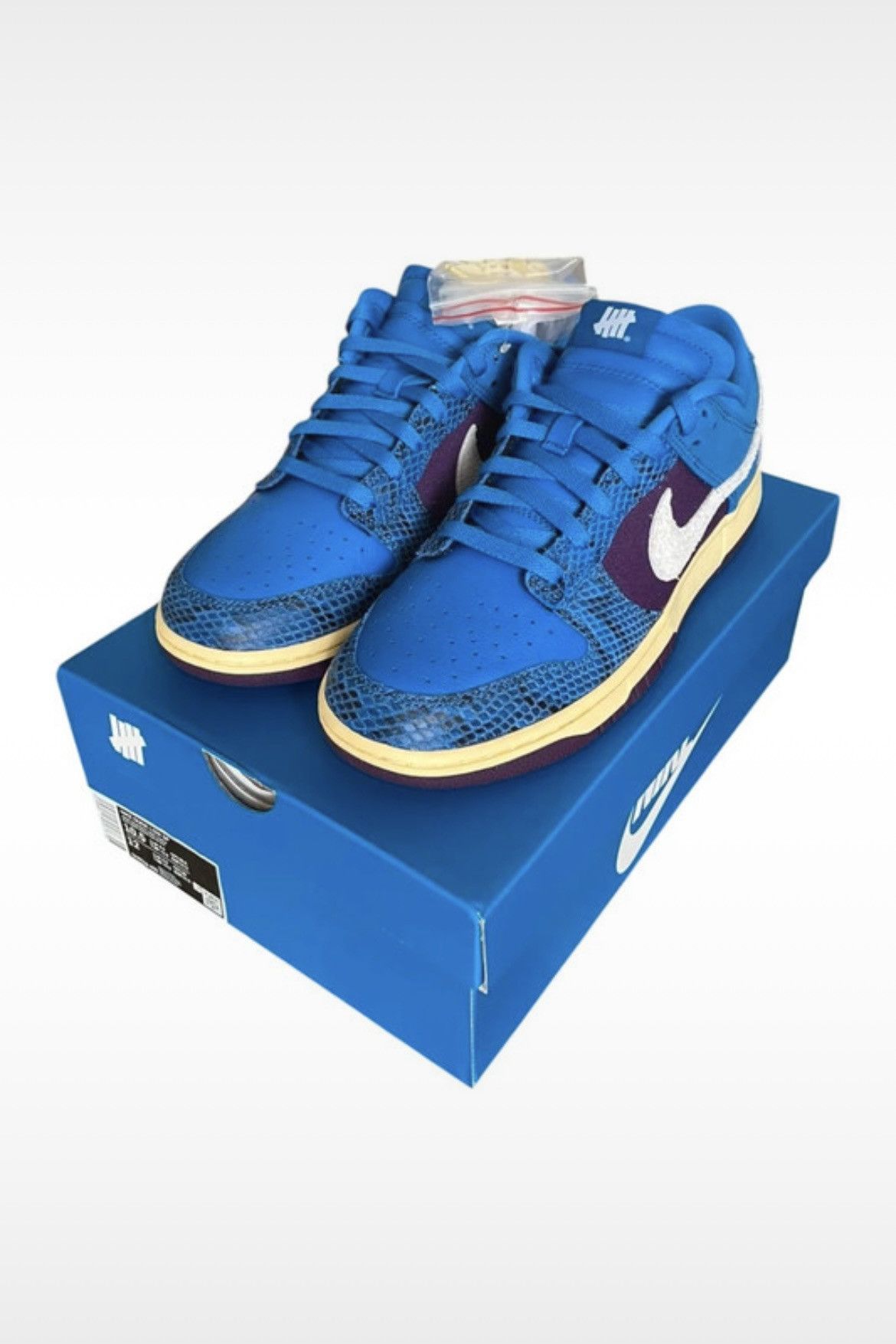 Nike × Undefeated Nike Dunk Low Undefeated 5 On It Dunk vs. AF1 10.5 Size US 10.5 / EU 43-44 - 1 Thumbnail