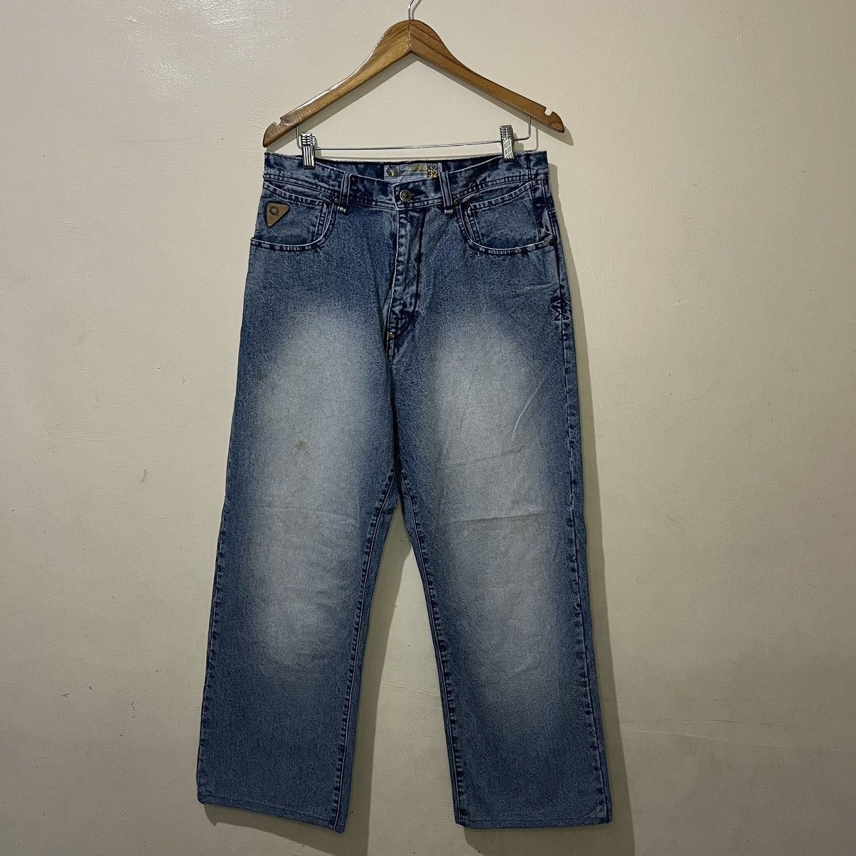 Akademiks 2000's Akademiks Hiphop Baggy Denim Pants Size US 33 - 1 Thumbnail