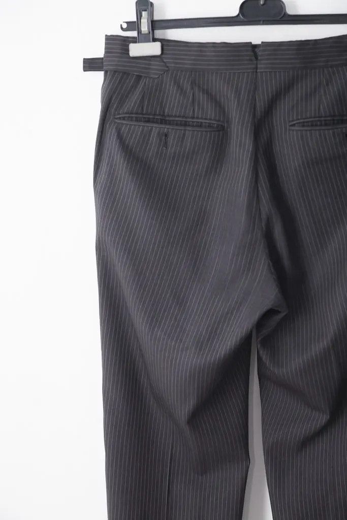 Tom Ford Tom Ford pinstripe suit Size 46R - 8 Thumbnail