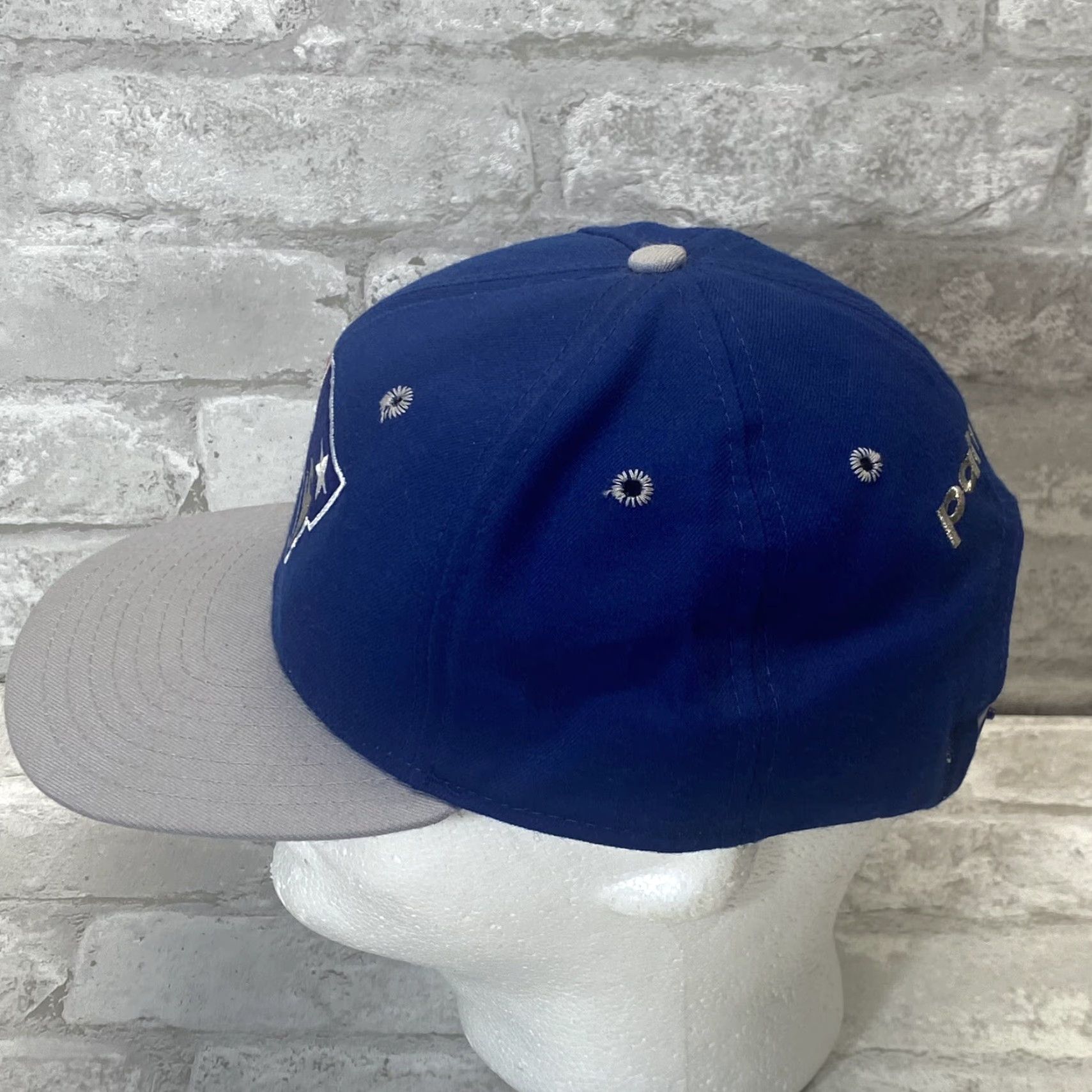 New Era VINTAGE New Era New England PATRIOTS Hat Cap Snapback Adjustable Red Unisex Adults 90s Sports Logo Made In USA Size ONE SIZE - 3 Thumbnail