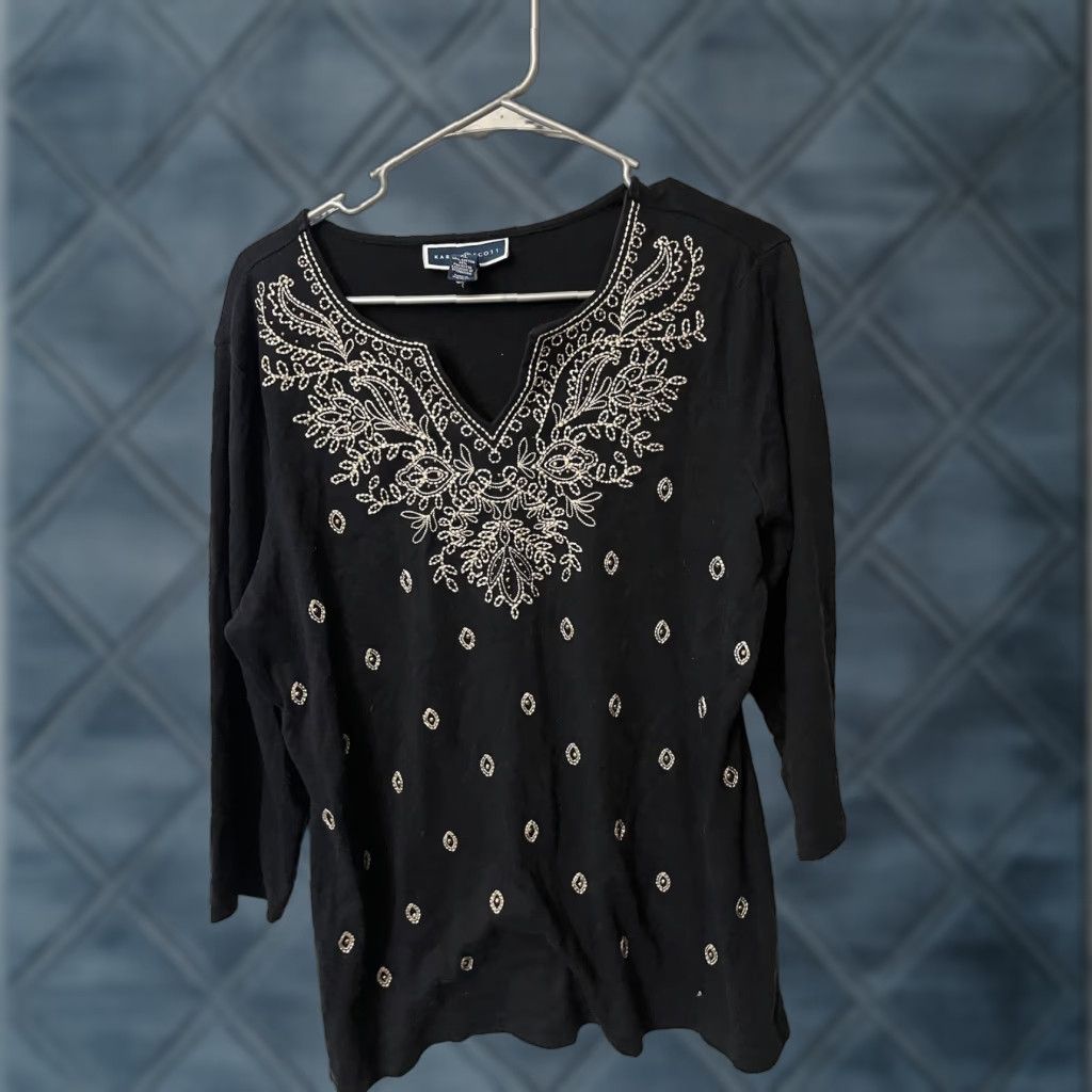 Vintage Karen Scott T-Shirt Women 3/4 Sleeve V-Neck Black Embroidery Size XL Geometric Pattern 608356367701 Size L / US 10 / IT 46 - 1 Thumbnail