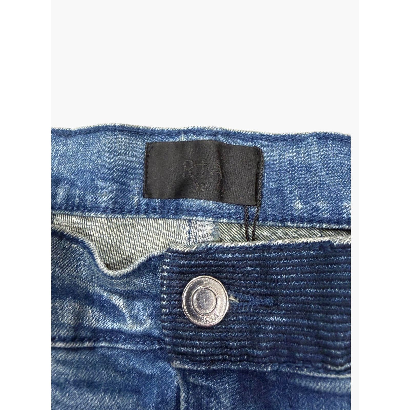 Rta RTA Snakeskin Light Wash Jeans Size US 31 - 4 Thumbnail