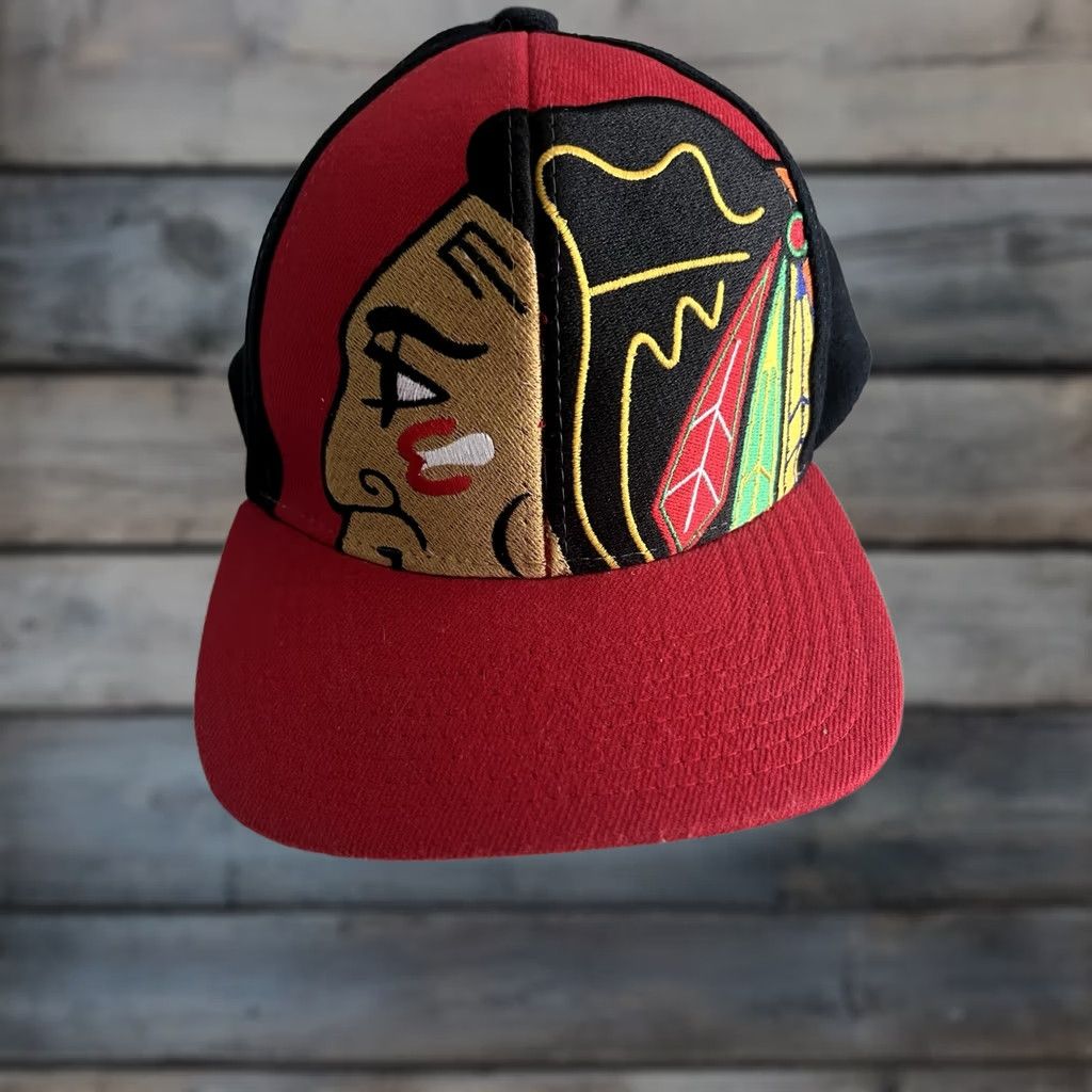 Zephyr VINTAGE Zephyr NHL Chicago Blackhawks Snapback Hat Men S Red Logo Hat Size ONE SIZE - 1 Thumbnail