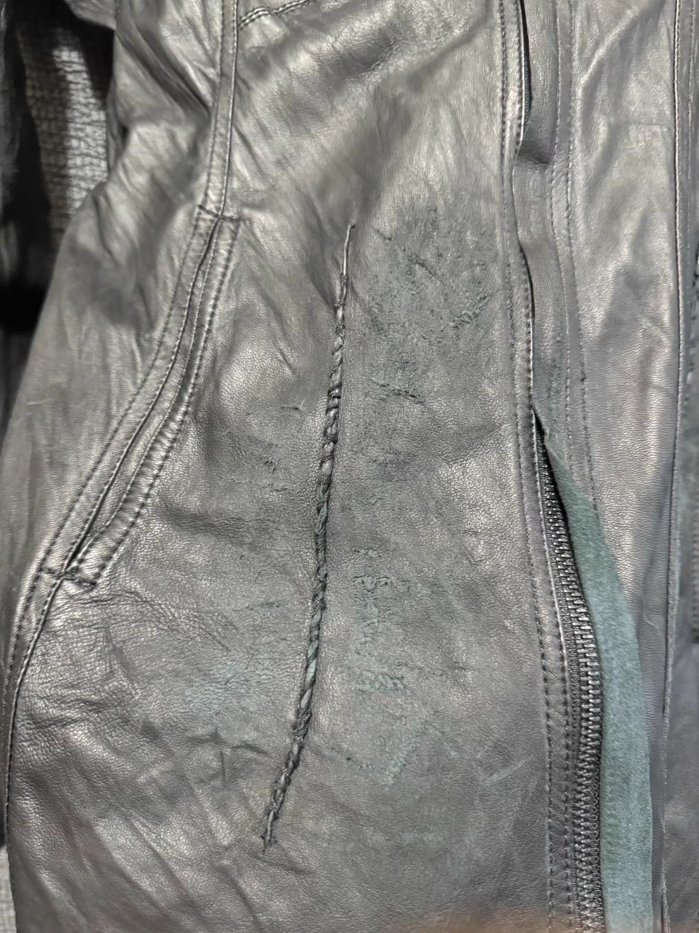 Sandrine Philippe Sandrine Philippe handcrafted pleated leather jacket Size US S / EU 44-46 / 1 - 3 Thumbnail