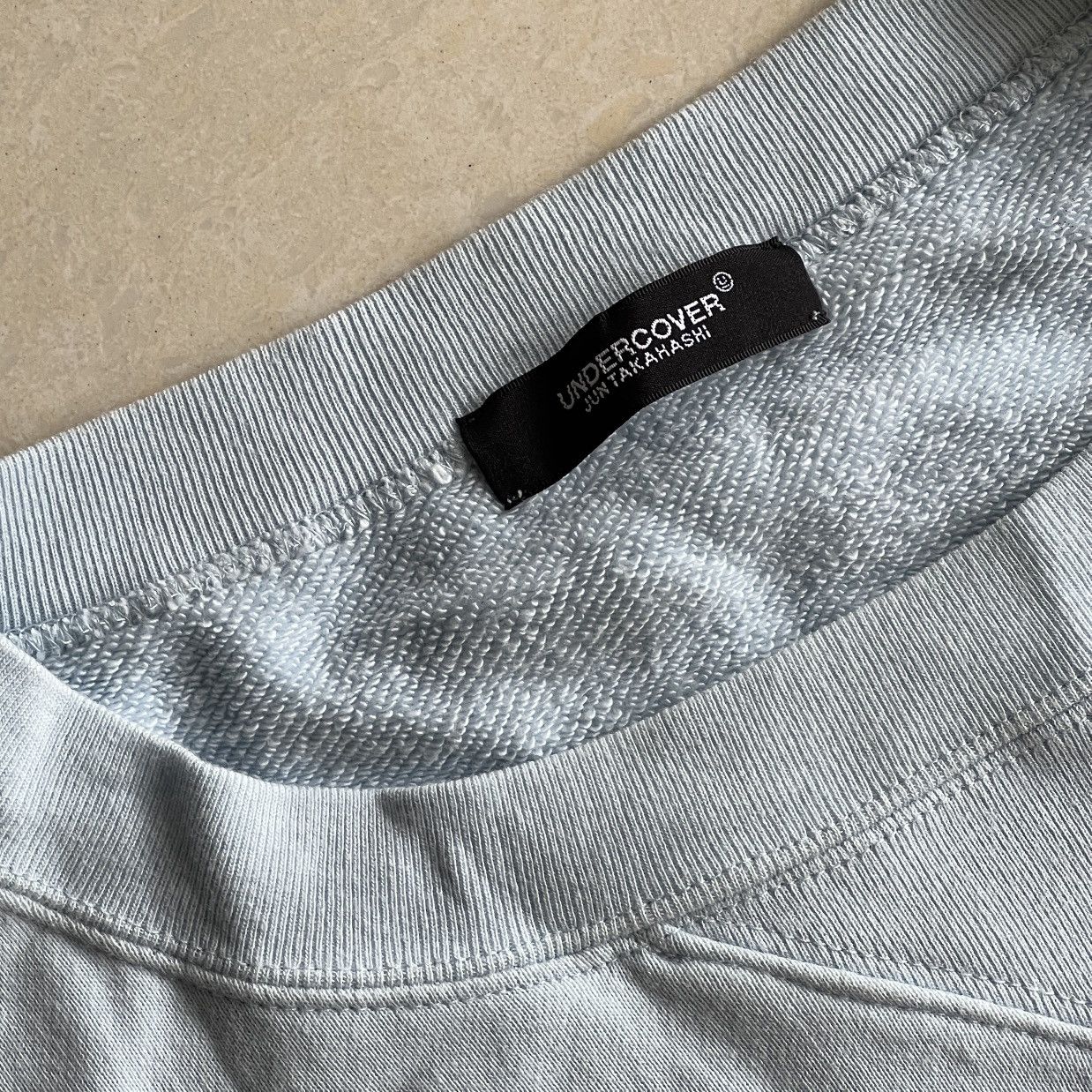 AW18 Undercover anti sns cropped sweater