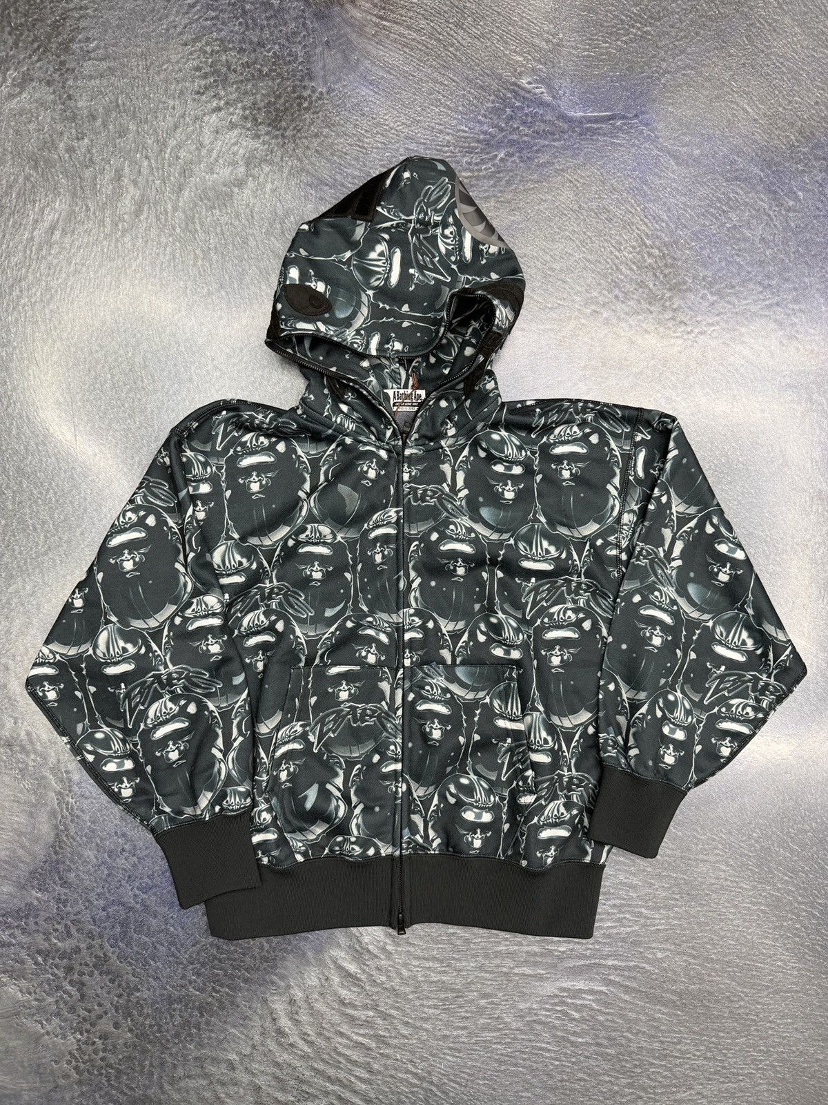 Bape Bape Ape Head Graffiti Shark Full Zip Hoodie Size US S / EU 44-46 / 1 - 1 Thumbnail