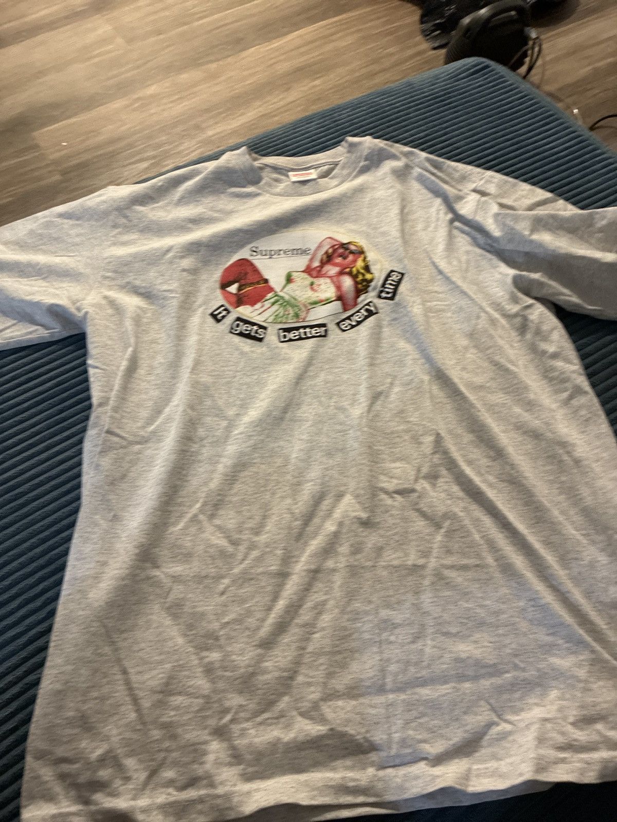 Supreme SUPREME T Size US M / EU 48-50 / 2 - 4 Thumbnail