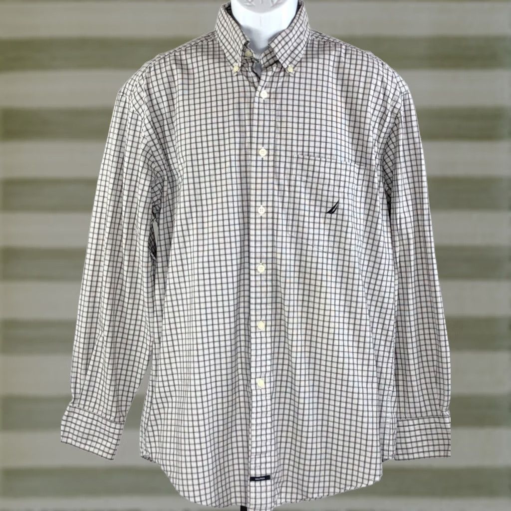 Nautica Nautica Shirt Mens L Gray button Plaid Check Lon Sleeve career Preppy Academia Size US L / EU 52-54 / 3 - 1 Thumbnail