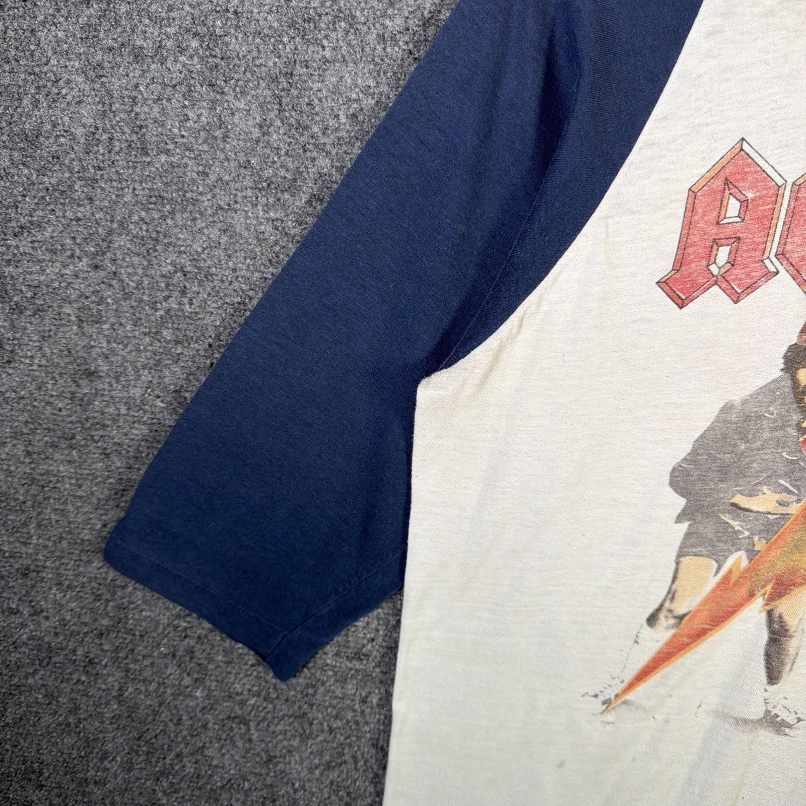 Band Tees Vintage ACDC Shirt Mens Large 80s 1981 Raglan High Voltage Size US L / EU 52-54 / 3 - 6 Thumbnail