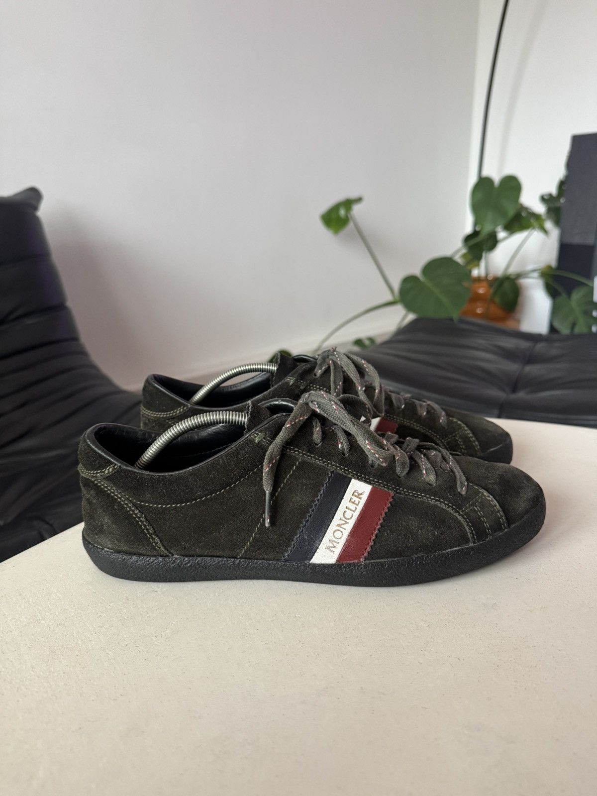 Moncler designer suede low-top sneakers Size 41 brown rare