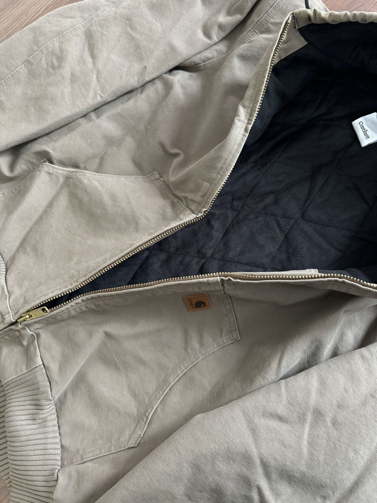 Carhartt Carhartt J130 Beige quilted flannel jacket coat Size US XL / EU 56 / 4 - 7 Thumbnail