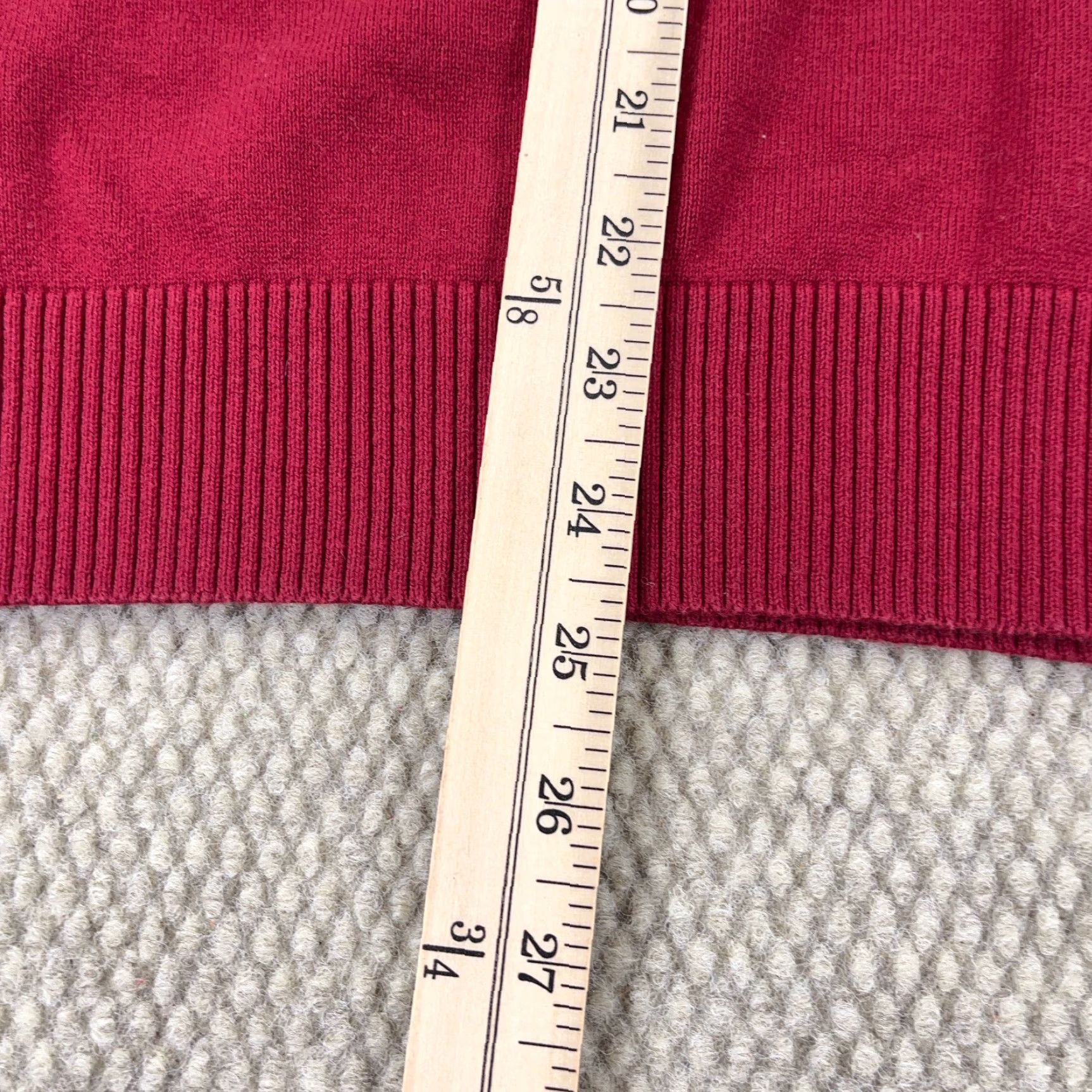 Tommy Hilfiger Tommy Hilfiger Sweater Men Large Red Blue V-Neck Knit Pullover Diamond Golf Soft Knit Shirt Mens Size US L / EU 52-54 / 3 - 6 Thumbnail