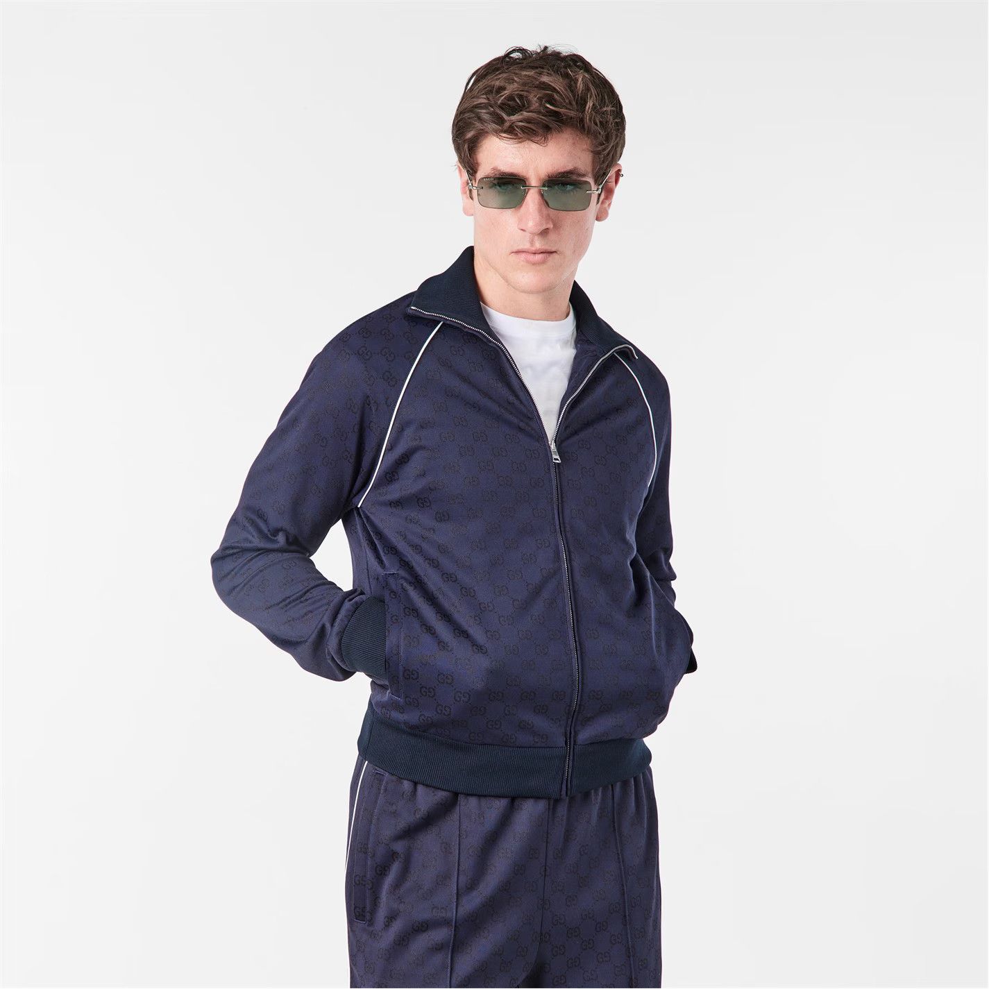 Gucci o1g2r1mq0426 Full Zip Tracksuit Jacket in Navy Size US M / EU 48-50 / 2 - 2 Thumbnail