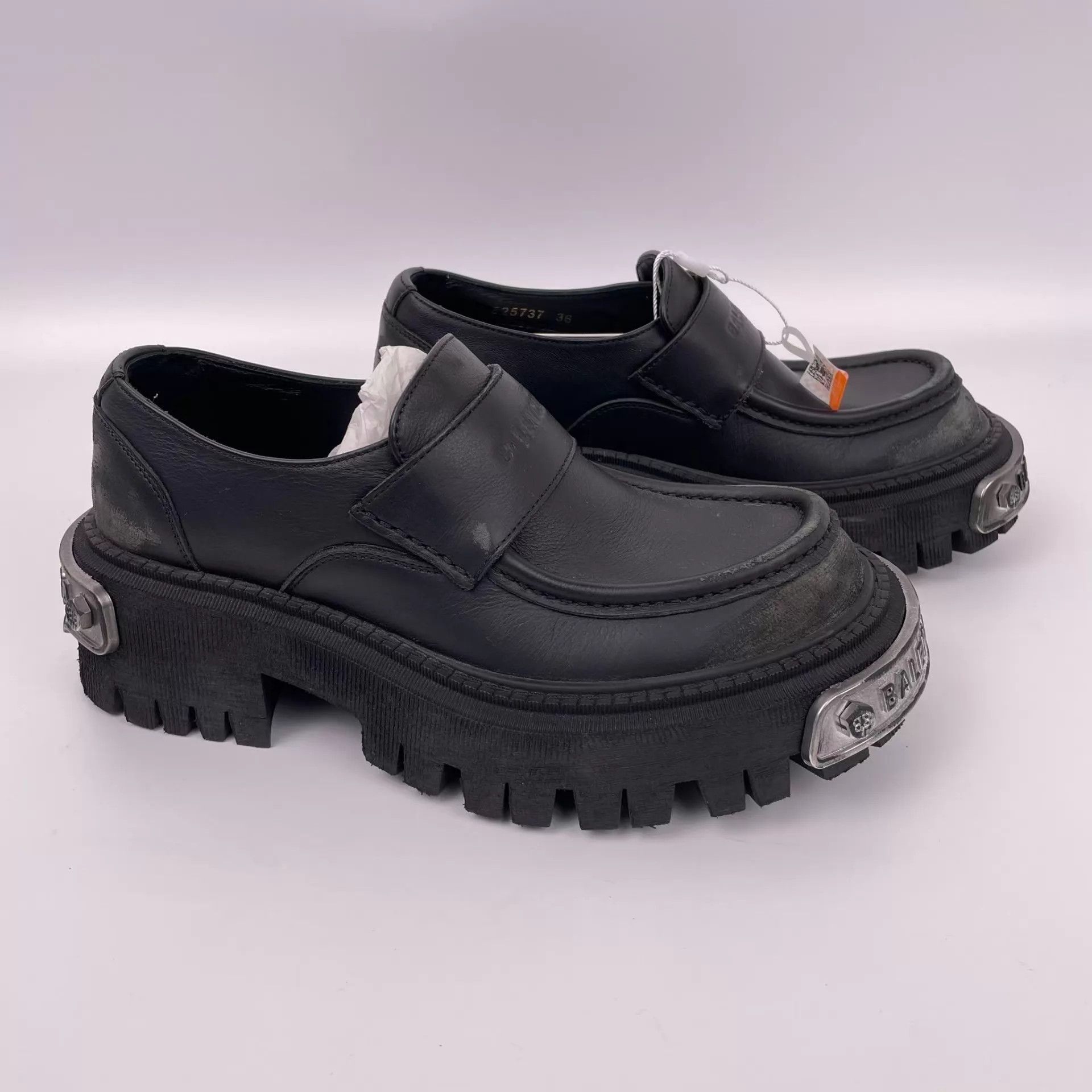 Balenciaga Balenciaga Thick Sole Sneakers Black 36 260325VXCSY03 Size US 5.5 / IT 35.5 - 6 Thumbnail