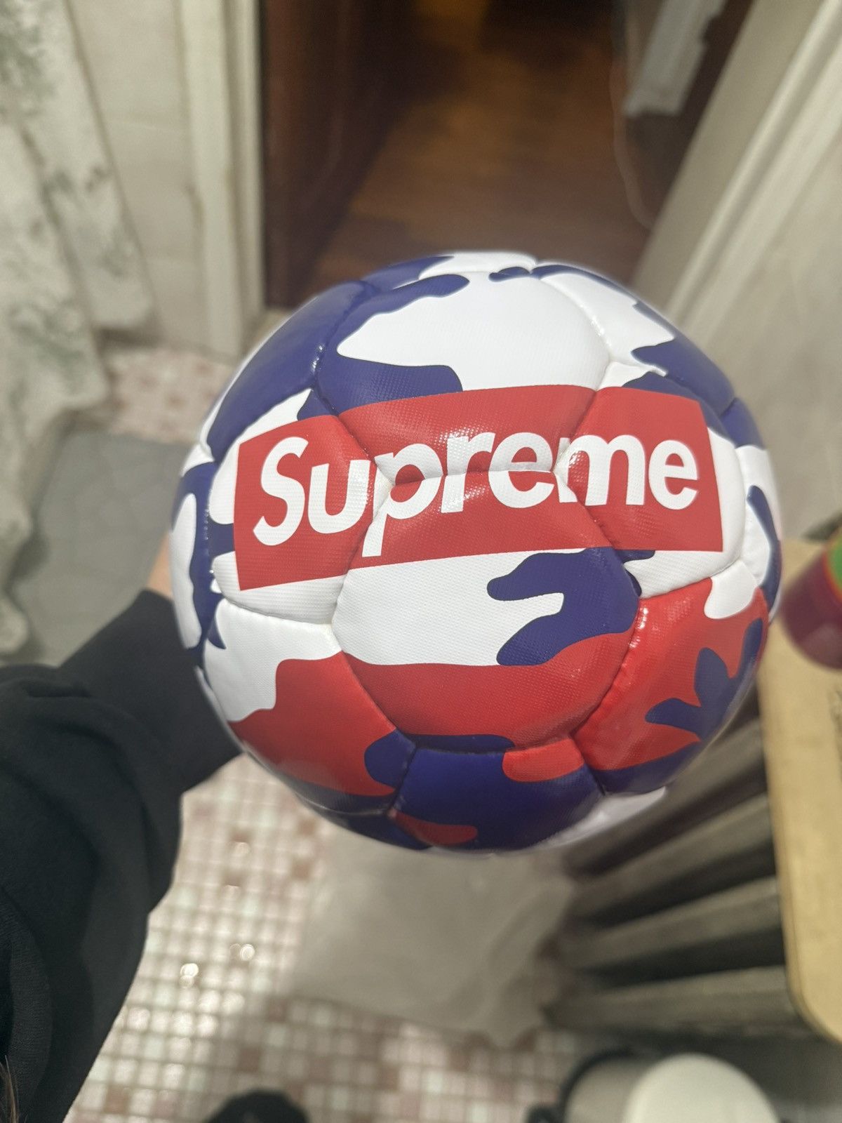 Supreme × Umbro SUPREME®/UMBRO SOCCER BALL Size ONE SIZE - 2 Thumbnail