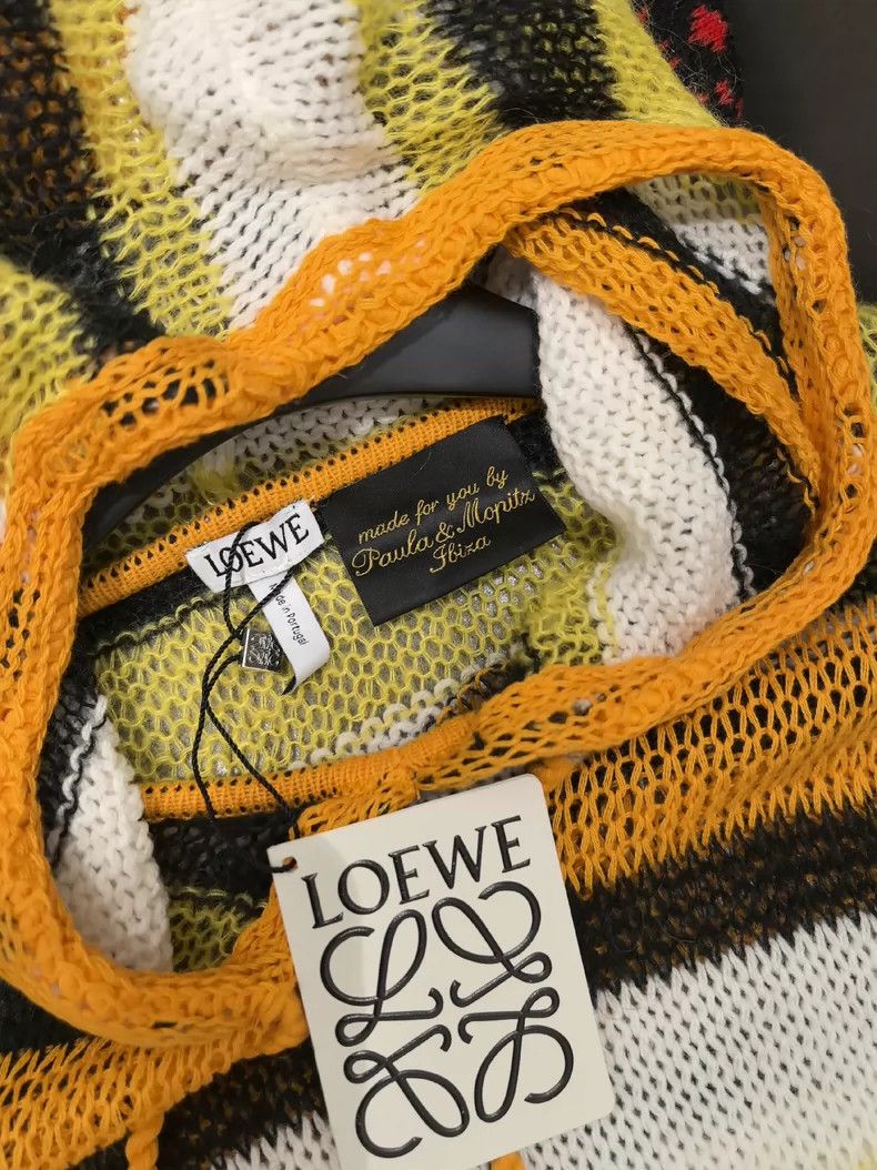 Loewe LOEWE Knitwear with hats! Sweatshirt knitwear! Size S / US 4 / IT 40 - 2 Thumbnail