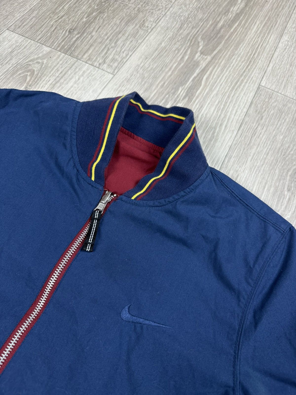 Nike Vintage Nike Barcelona Bomber Jacket Reversible Size S Size US S / EU 44-46 / 1 - 13 Thumbnail