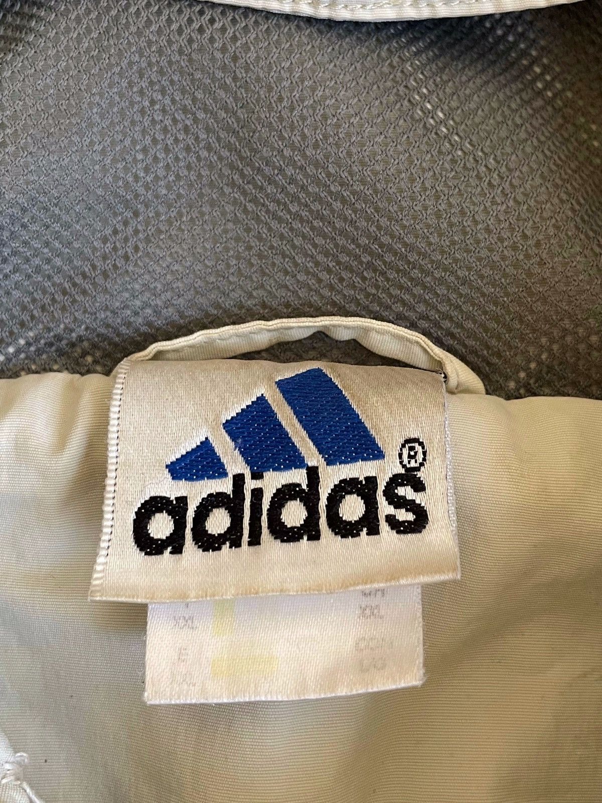 Adidas Vintage Adidas Pulse zip jacket Archive 2000s Size US L / EU 52-54 / 3 - 13 Thumbnail