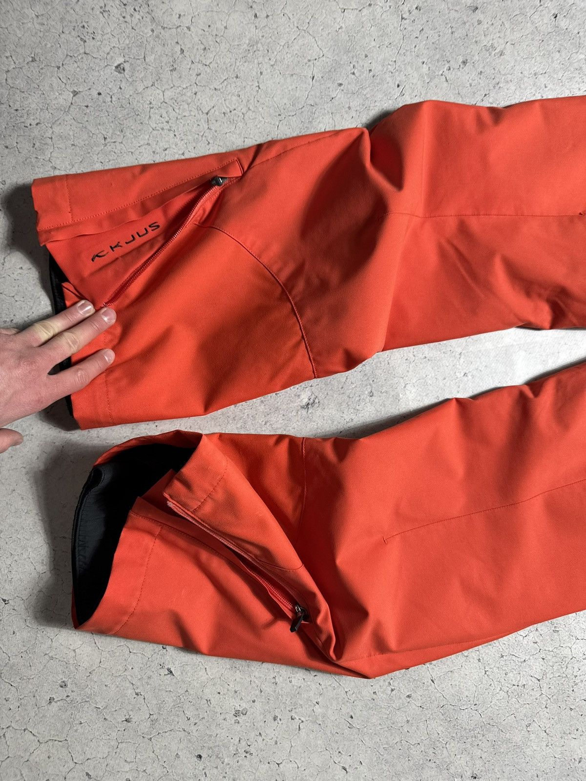 KJUS Kjus Formula Ski Pants Outdoor Size L Size 27" / US 4 / IT 40 - 12 Thumbnail
