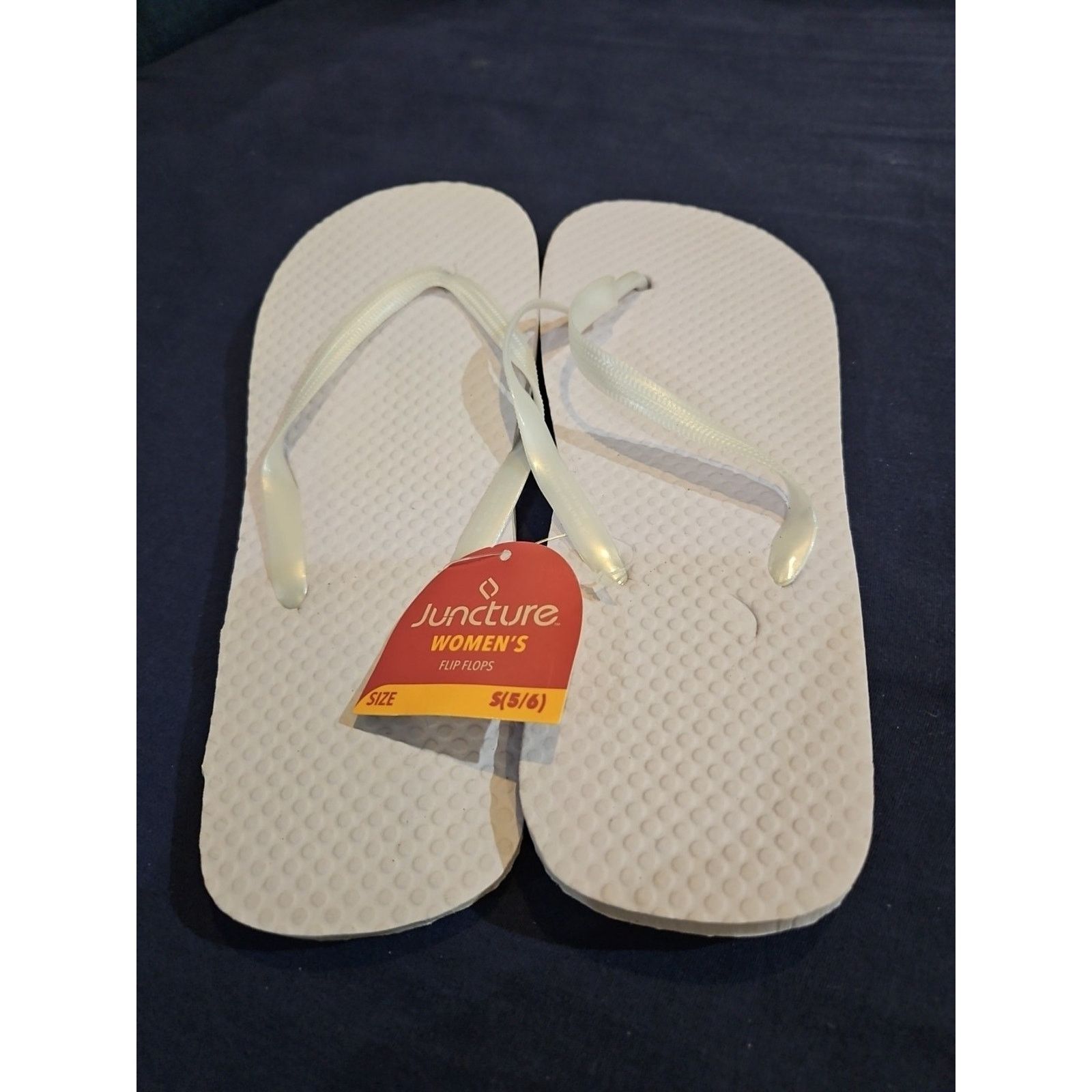 Other Juncture Women's 5/6 Flip Flops / Sandals Size US 5 / IT 35 - 2 Thumbnail