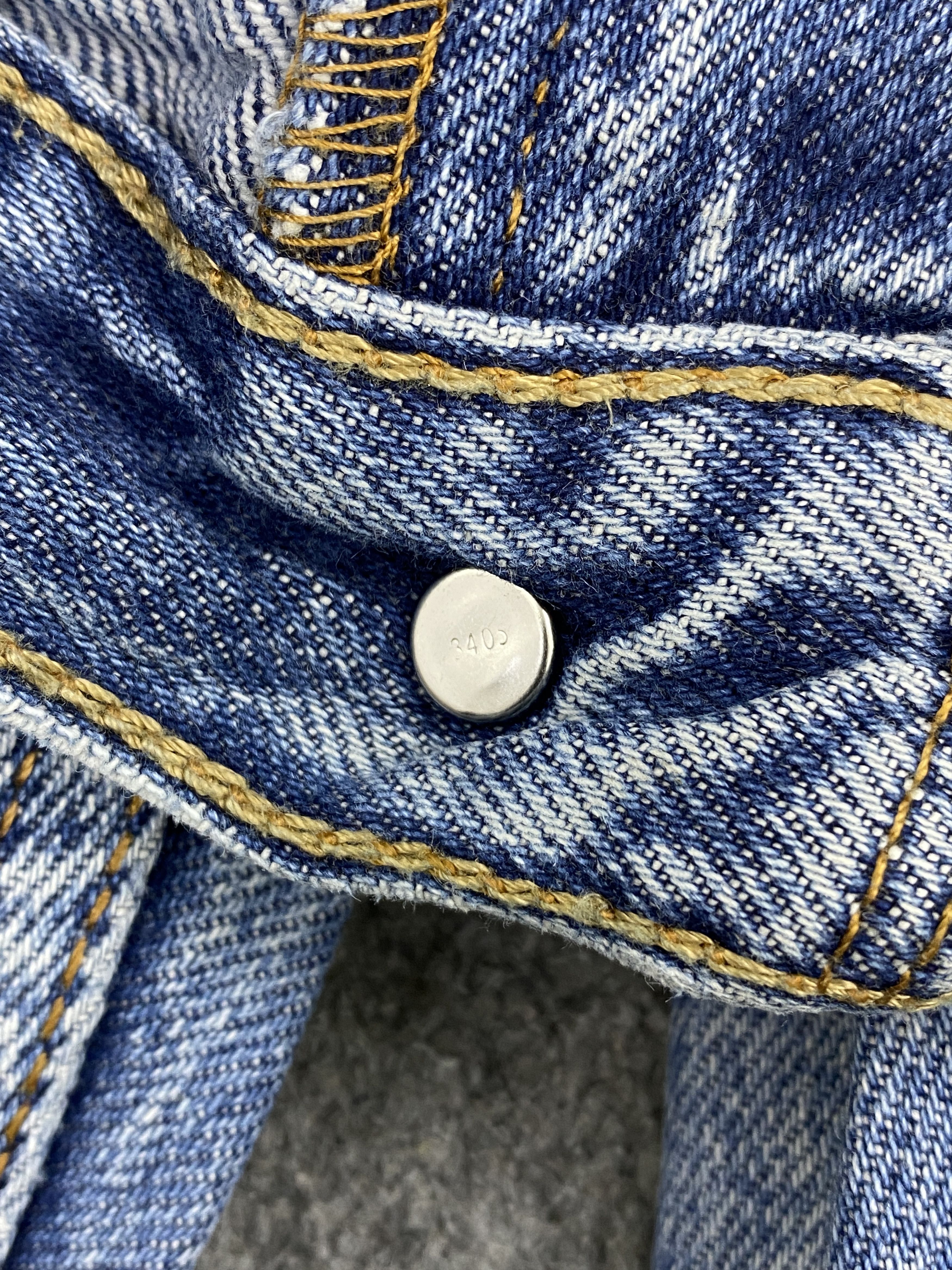 Levi's × Vintage Vintage Levis 505 Lightwash Faded Blue Denim DP2703 Size US 34 / EU 50 - 15 Thumbnail