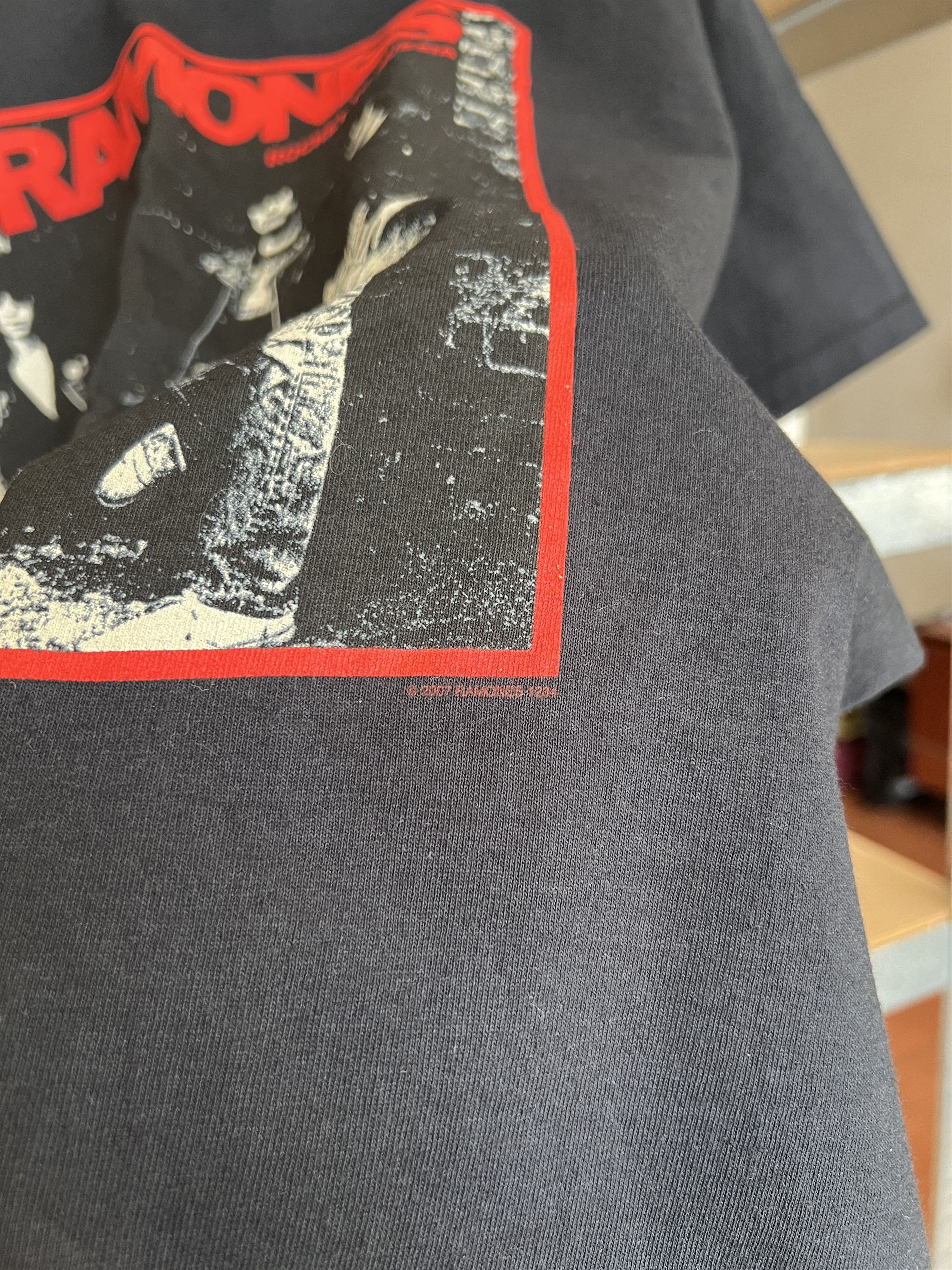 Band Tees Vintage 2007 Ramones Rockets To russia Rock Band T-shirt Size US L / EU 52-54 / 3 - 8 Thumbnail
