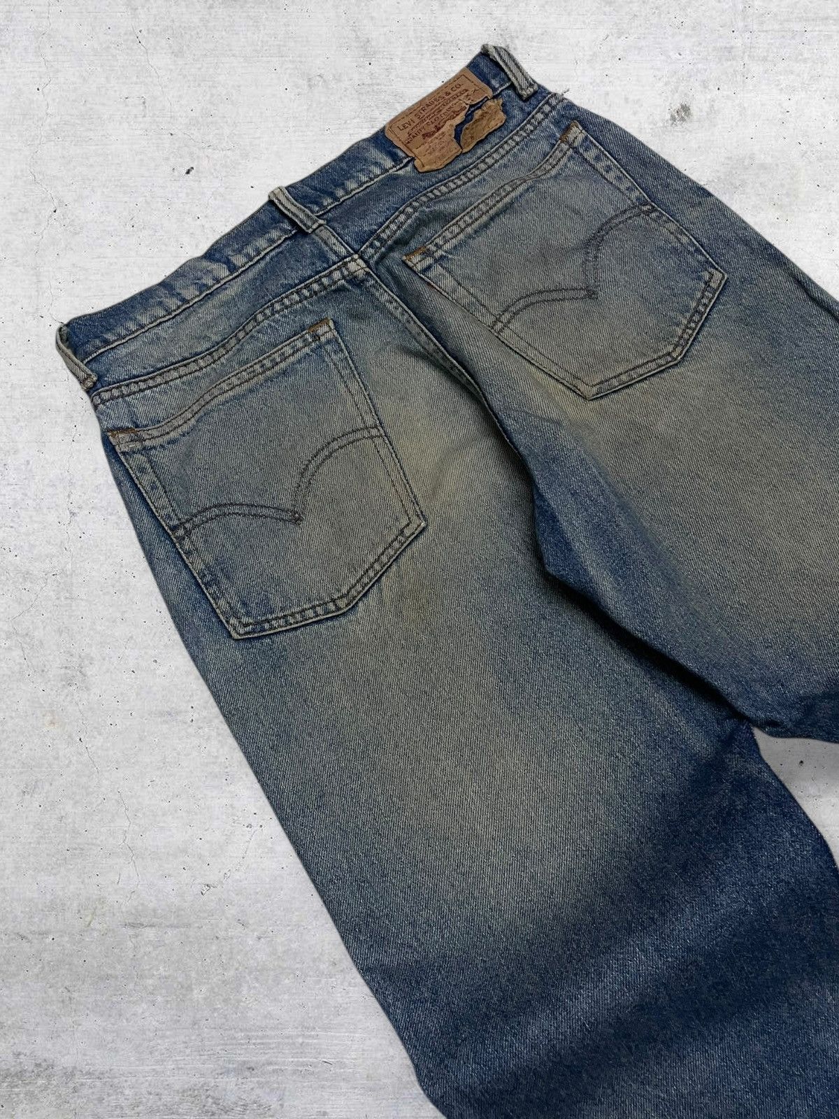 Levi's Vintage Clothing VINTAGE 516 90S DESIGNER OG LEVIS MUDWASH DISTRESSED DENIM Size US 29 - 14 Thumbnail