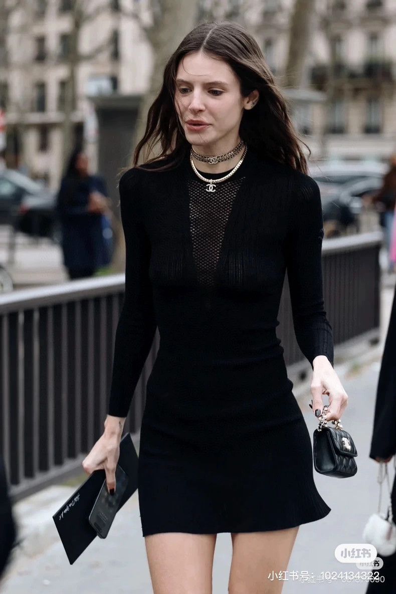 Chanel Chanel 24B black hollow knitted dress Size XXS / US 00 / IT 34 - 8 Thumbnail