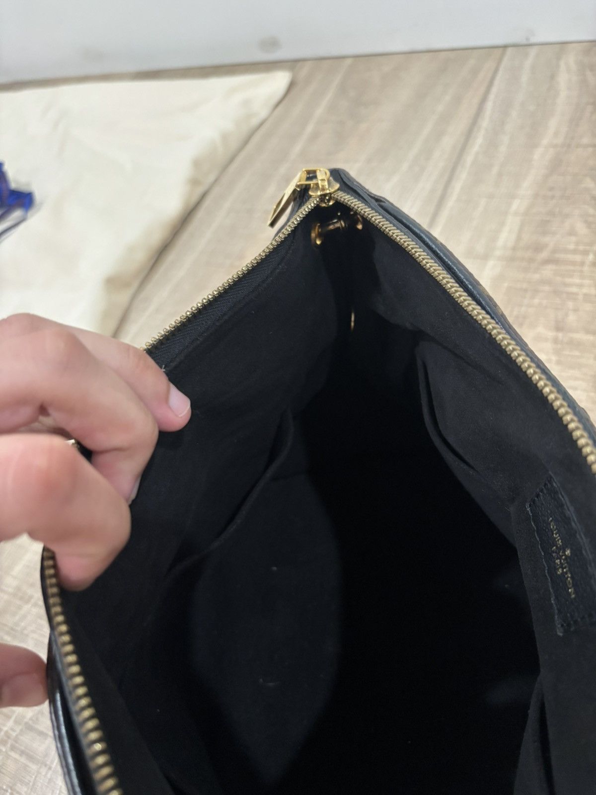Louis Vuitton Louis Vuitton Monogram Handbag Size ONE SIZE - 10 Thumbnail