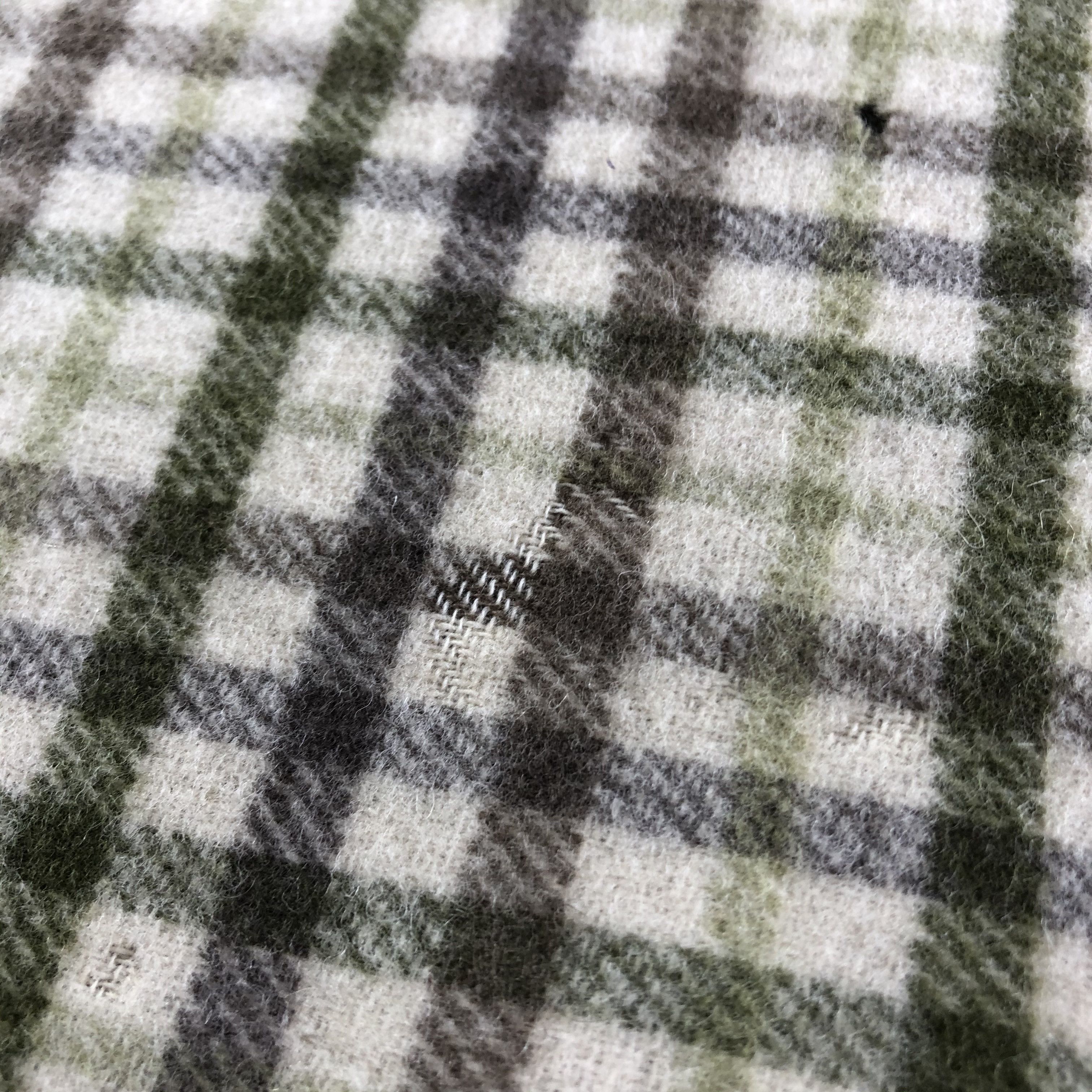 Barbour Barbour Gingham Merino Scarf Muffler Neckwear V2201 Size ONE SIZE - 9 Thumbnail