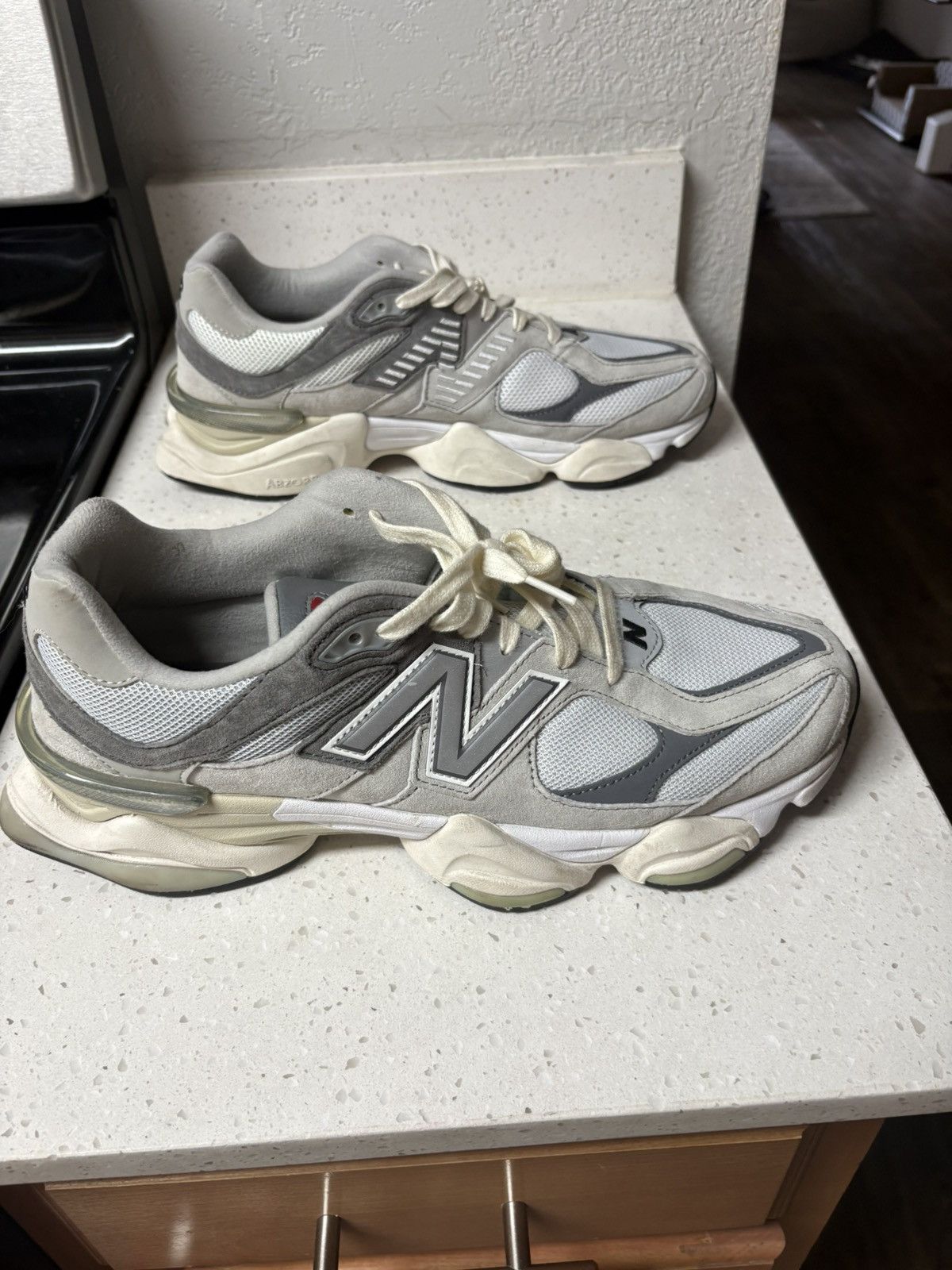 New Balance NB 9060 Size US 13 / EU 46 - 4 Thumbnail