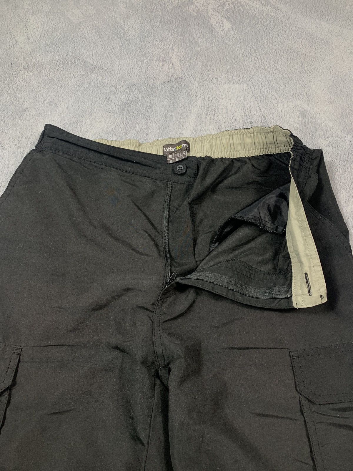 Vintage Vintage Y2K cargo nylon shorts outdoor style size M Size US 32 / EU 48 - 6 Thumbnail