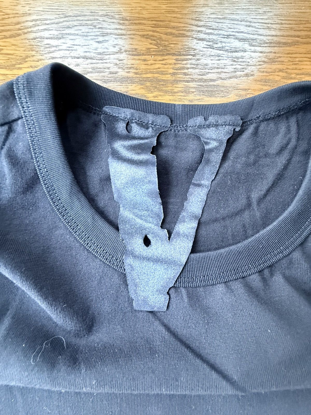 Vlone Vlone x Swarovski shirt - size L Size US L / EU 52-54 / 3 - 3 Thumbnail
